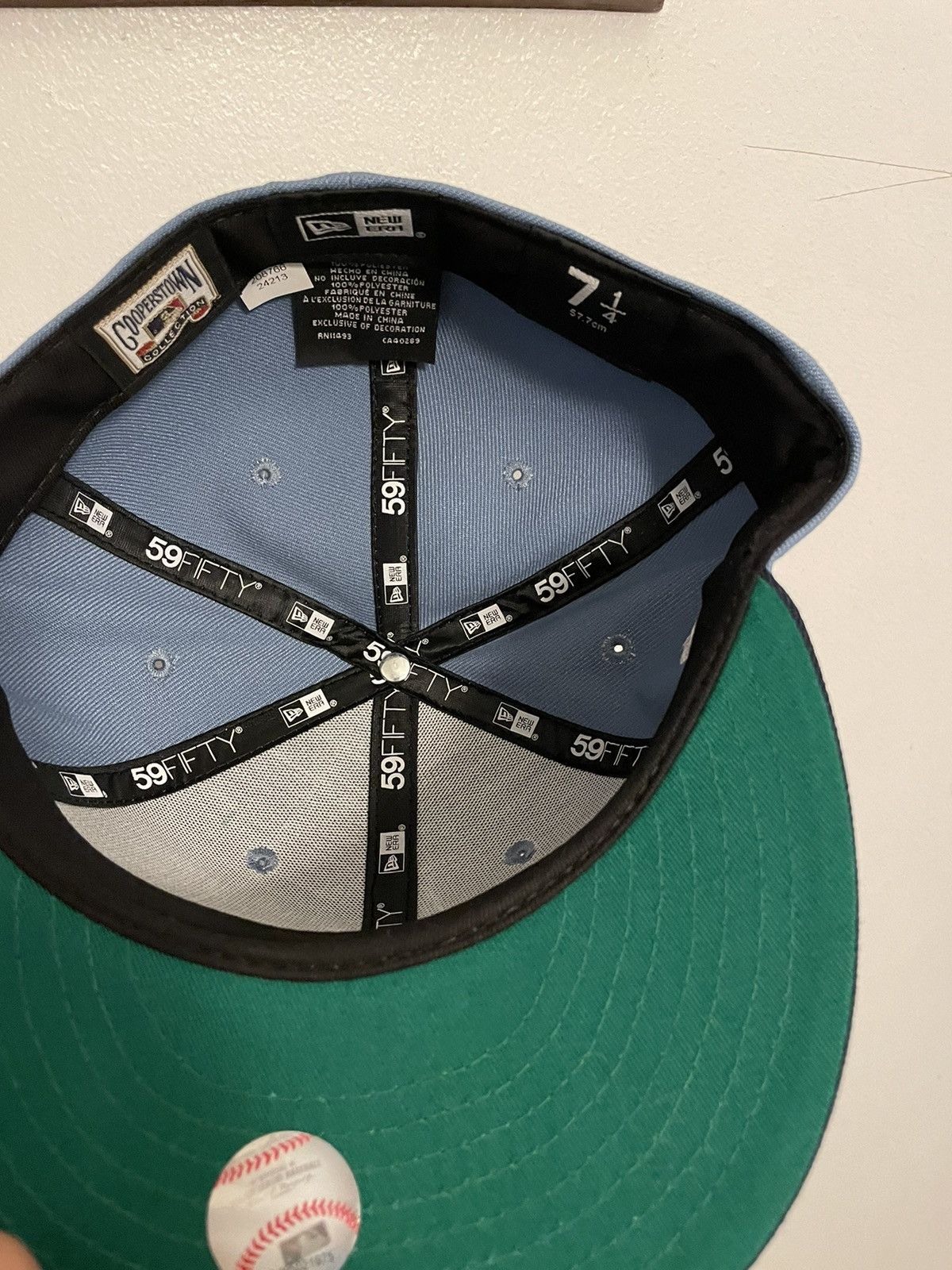 MLB Myfitteds New York Yankees Major League Baseball 7 1/4 Size ONE SIZE - 5 Thumbnail