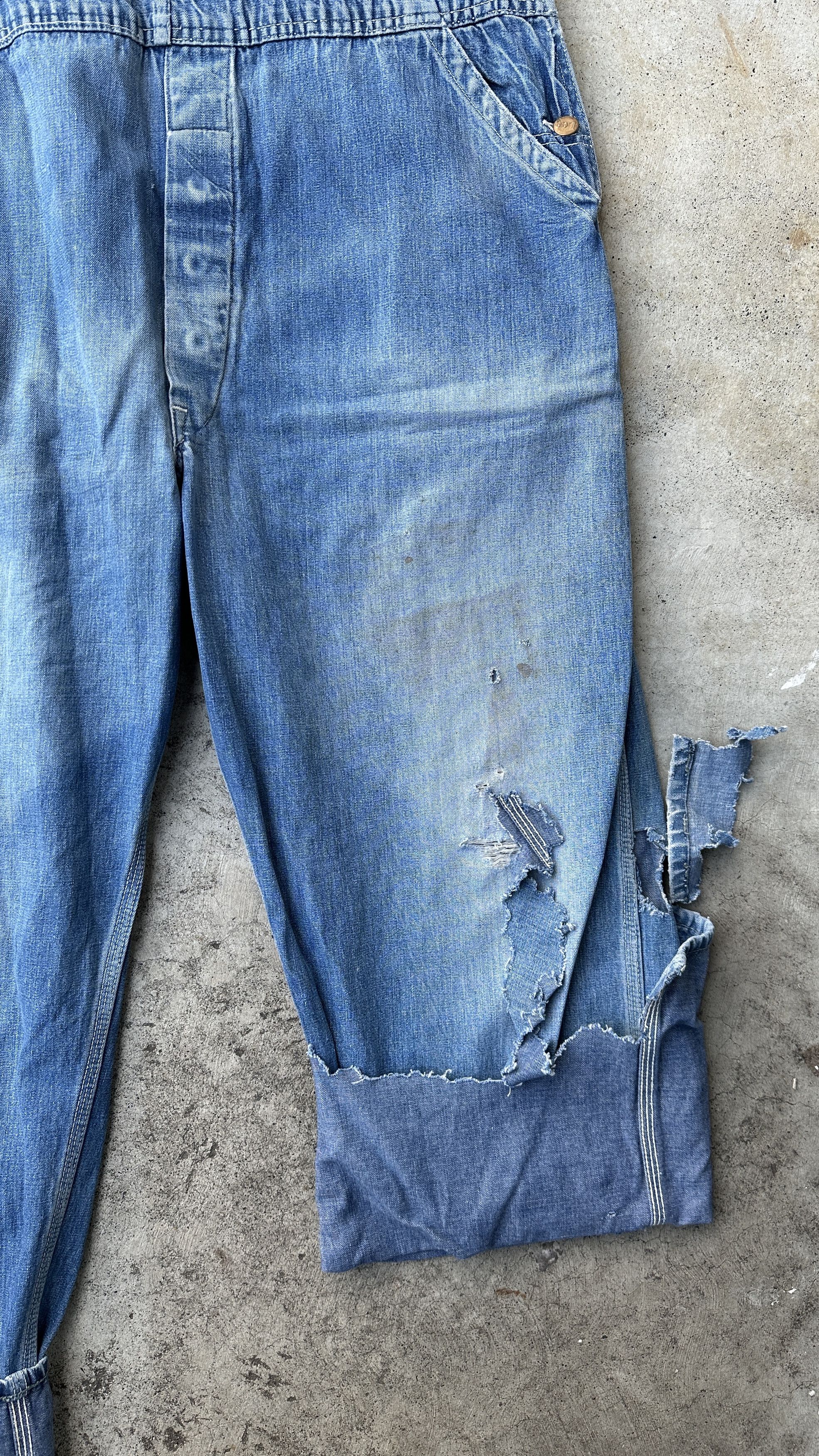 Lee 40s Lee Distressed Union Sanforized Jelt Denim farmer bib Size US 39 - 3 Thumbnail
