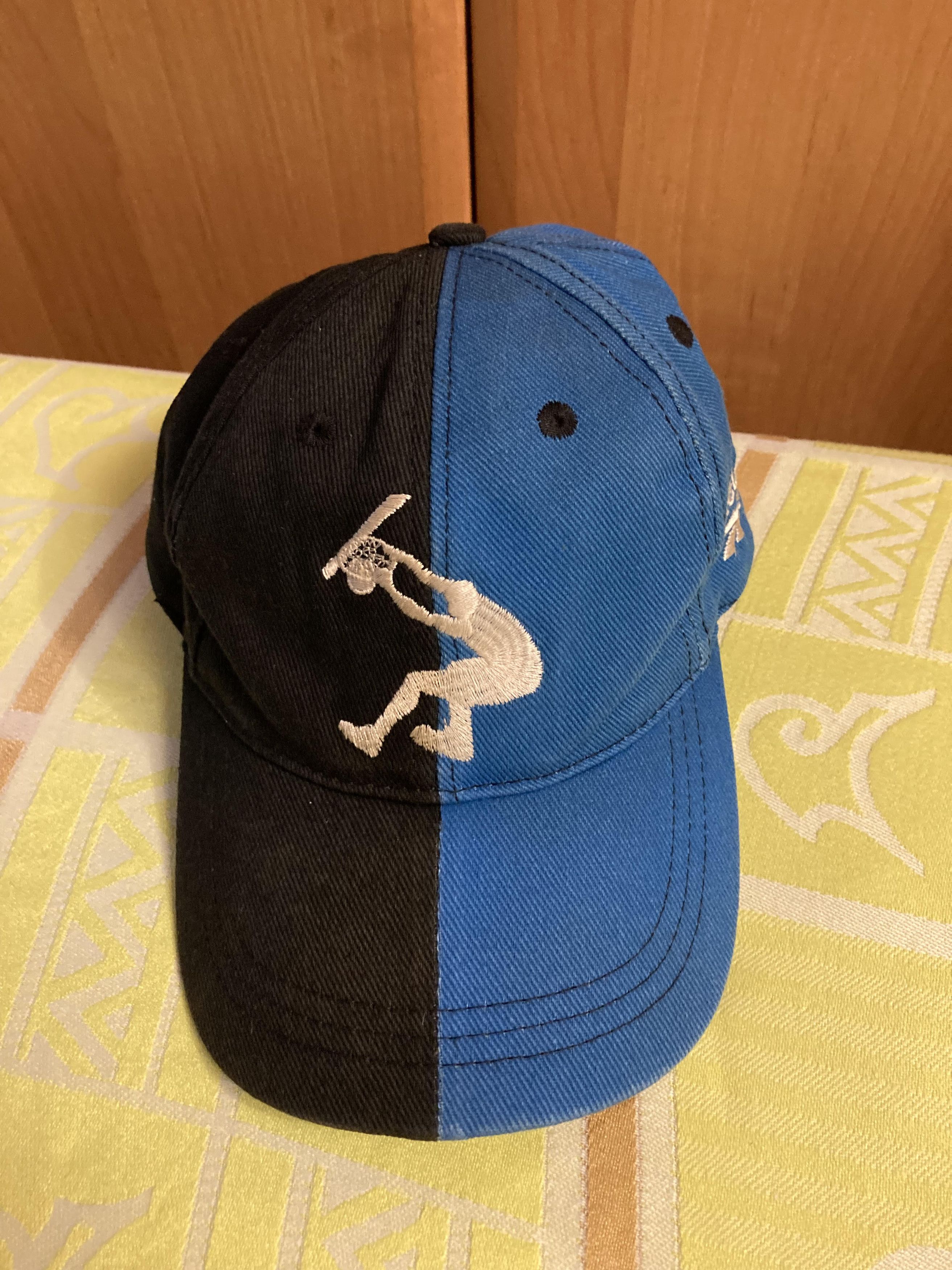 NBA × Reebok × Vintage Vintage Reebok - Shaq O'Neal Baseball Hat 1990s Size ONE SIZE - 1 Thumbnail