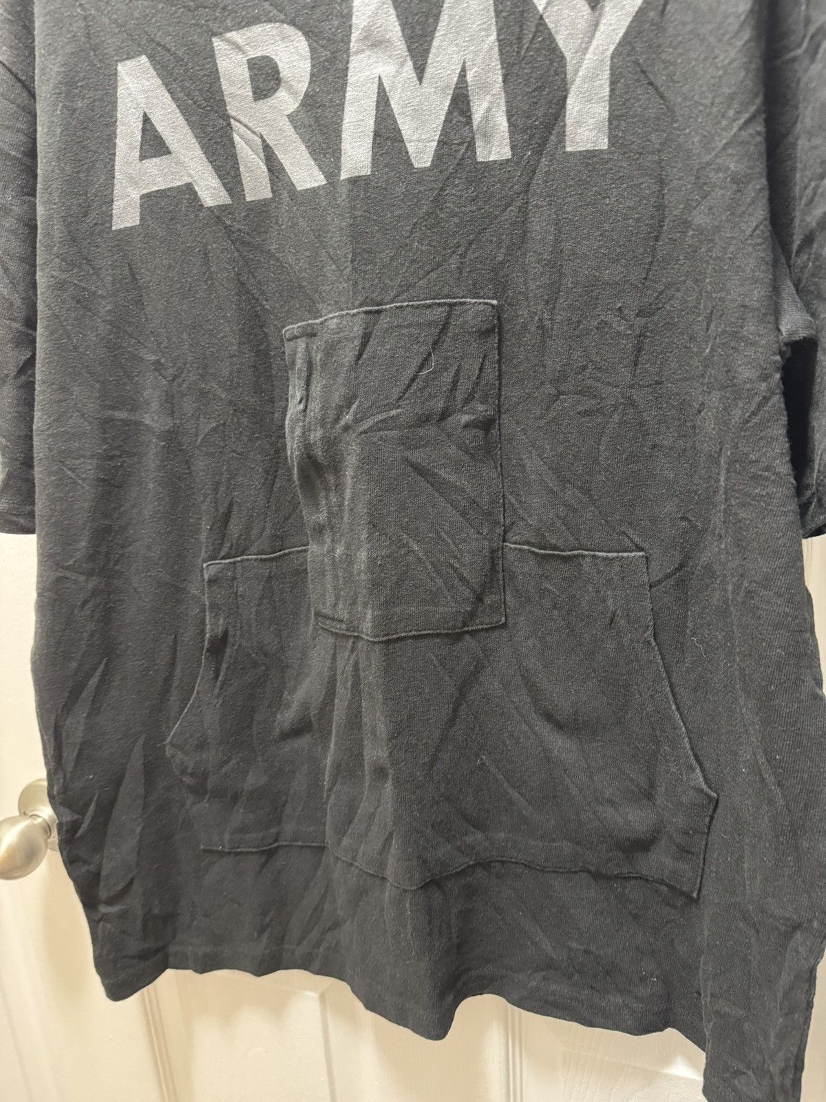 Vintage Army Black Vintage Tactile Pockets Playground T-Shirt Size US L / EU 52-54 / 3 - 2 Thumbnail