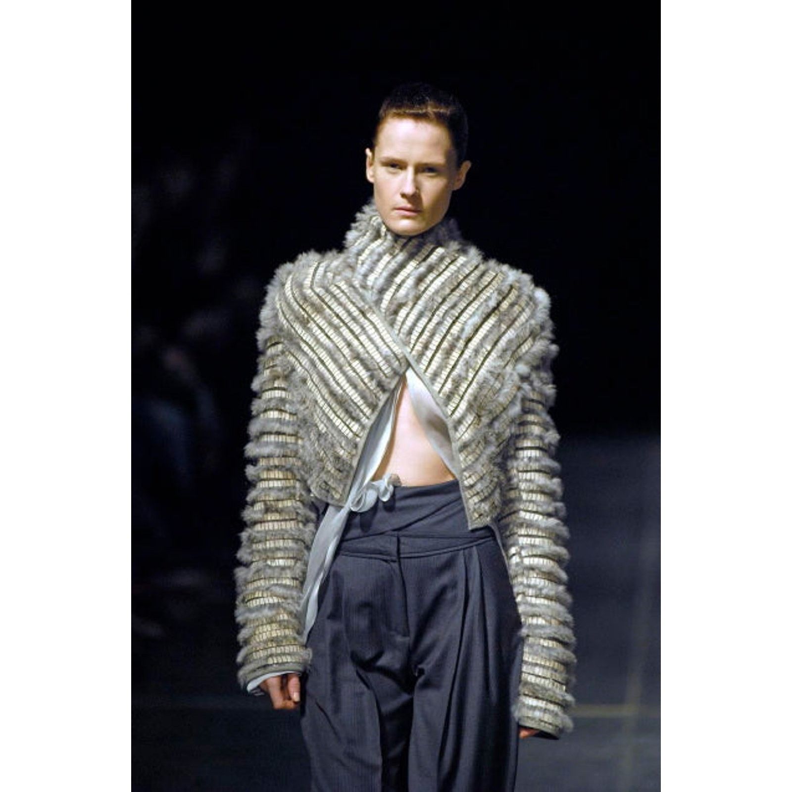 Haider Ackermann FW06 Scarf Collar Fur Jacket in Grey Mink Size S / US 4 / IT 40 - 2 Thumbnail