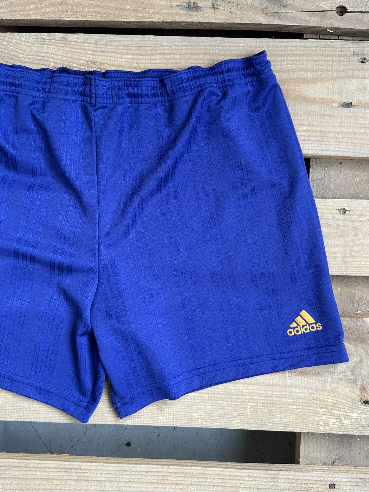 Adidas Vintage Adidas Stripped Jersey Shorts Size US 32 / EU 48 - 2 Thumbnail