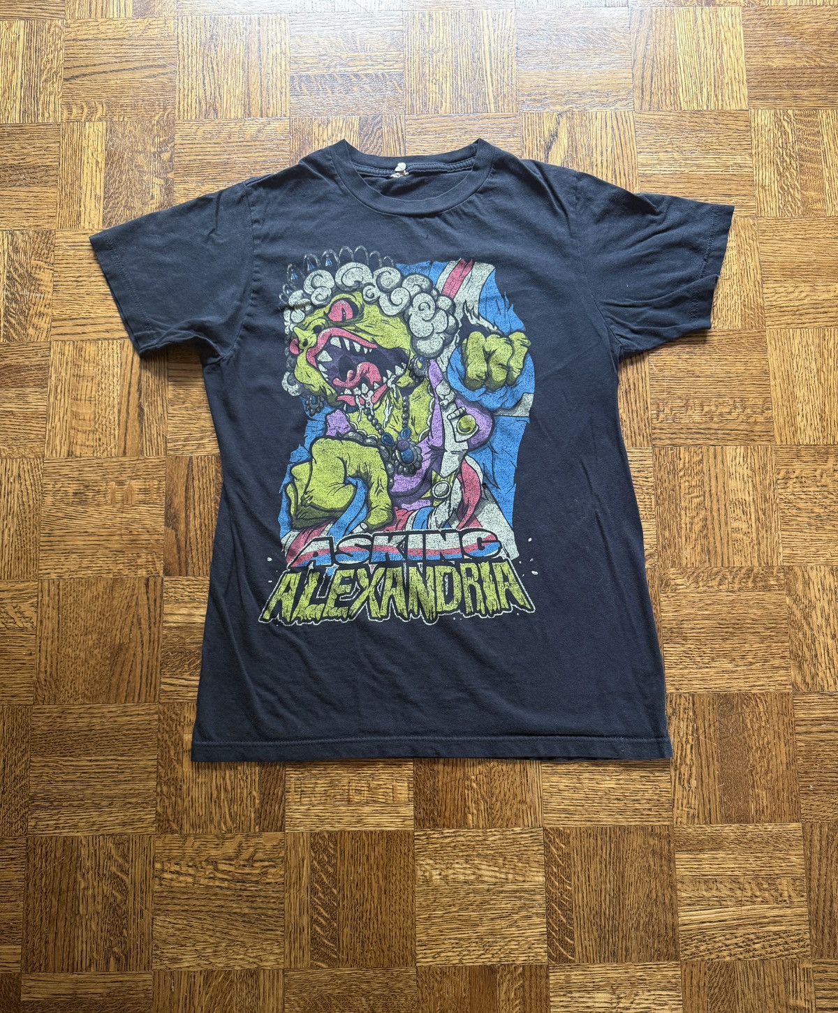 Vintage Vintage Y2K Asking Alexandria Graphic Band Tee Size US S / EU 44-46 / 1 - 1 Thumbnail