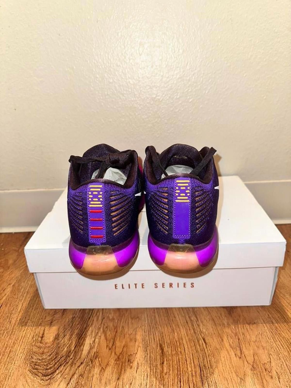 Nike Nike Kobe 10 Elite Low Opening Night Size US 11.5 / EU 44-45 - 2 Thumbnail
