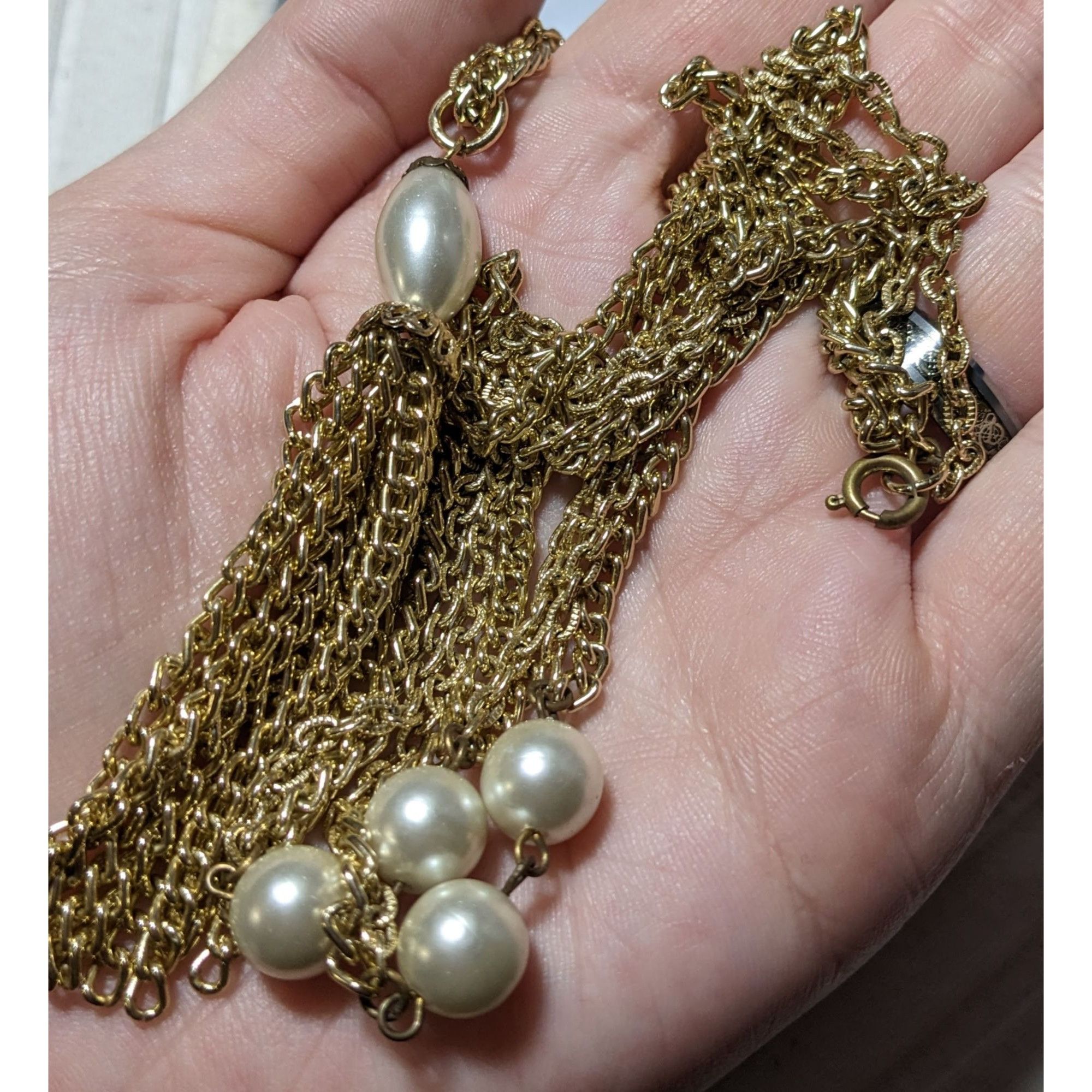 Other Gold Glam Pearl Beaded Chain Tassel Necklace Size ONE SIZE - 7 Thumbnail