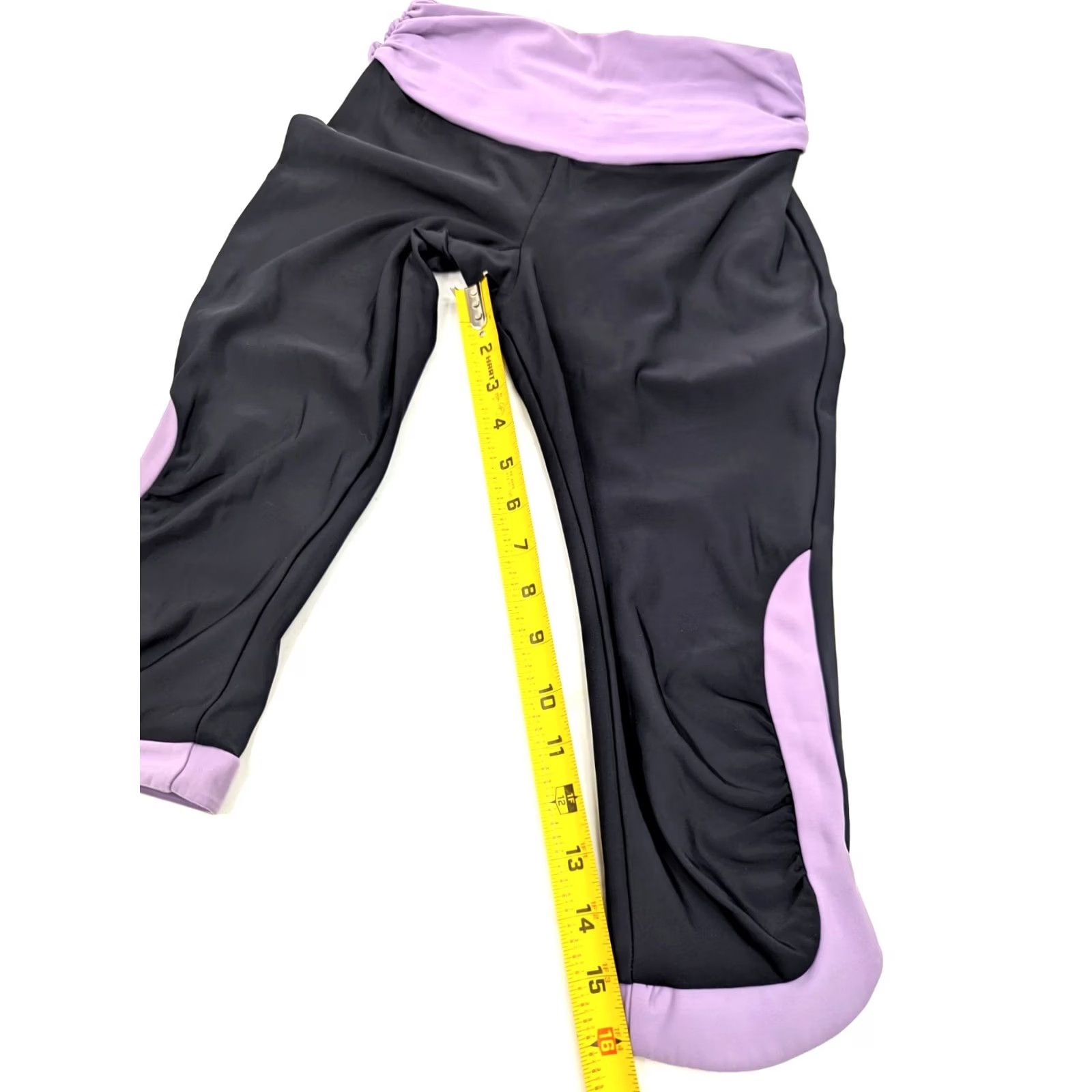 Under Armour Under Armour HeatGear Leggings Women S Petite Black Compression Woven Bow Waist Size 28" / US 6 / IT 42 - 4 Thumbnail