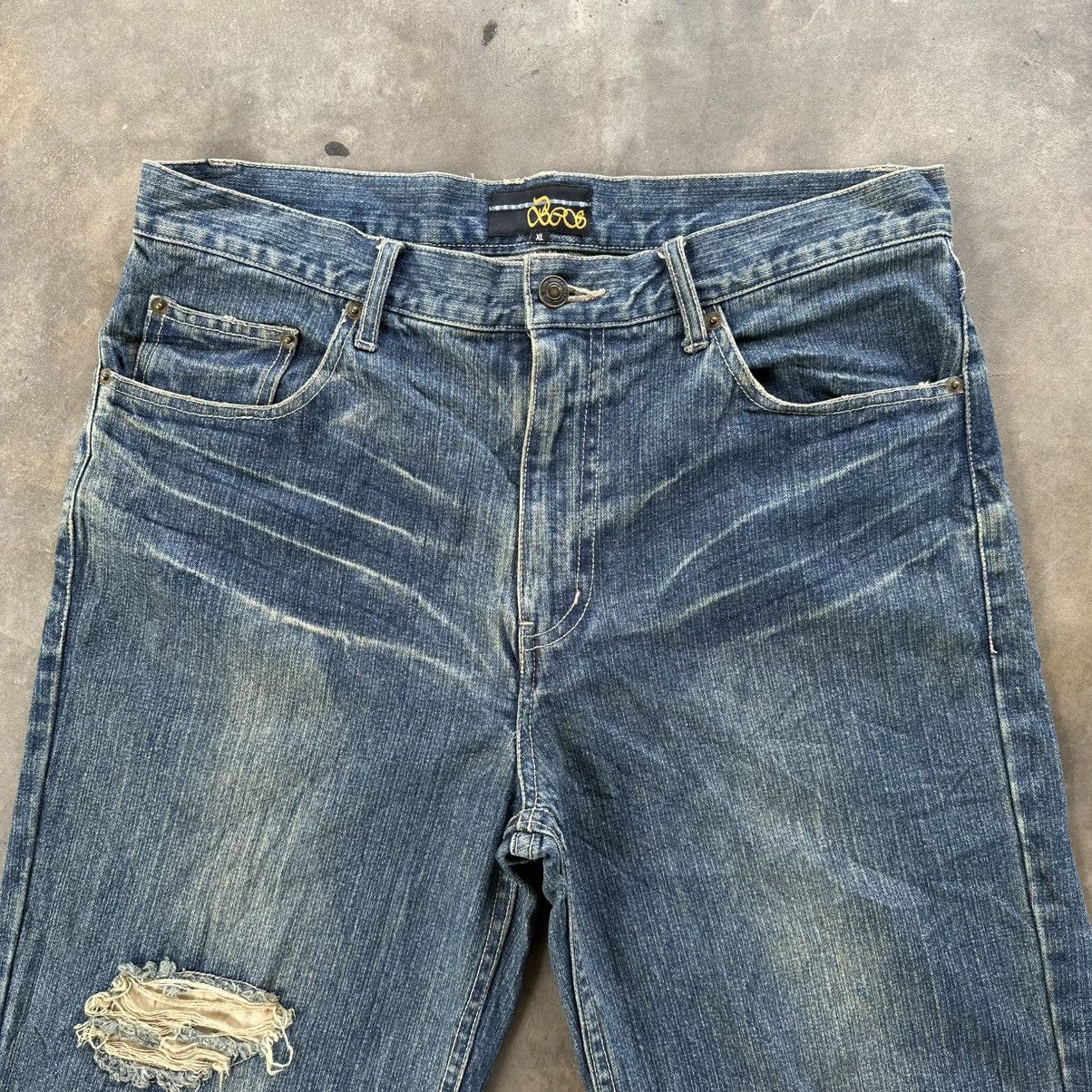 Japanese Brand Vintage Japanese Distressed Faded Denim Jean Pant W34 Size US 34 / EU 50 - 3 Thumbnail