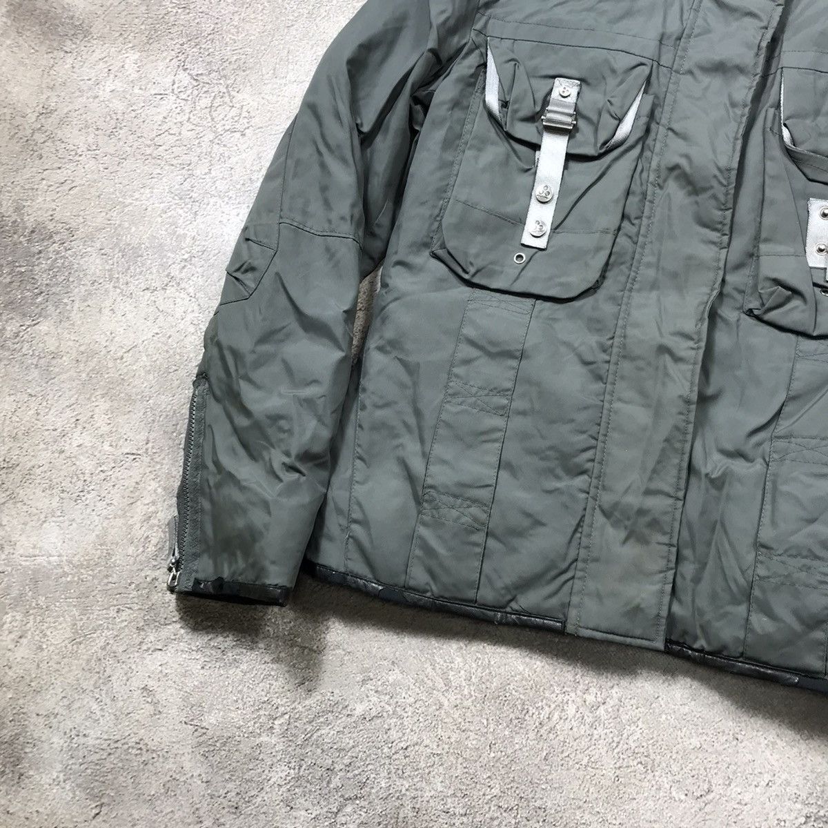 Vintage Vintage 90s Quilted Puffer Jacket Gorpcore Streetwear Grey L Size US L / EU 52-54 / 3 - 4 Thumbnail