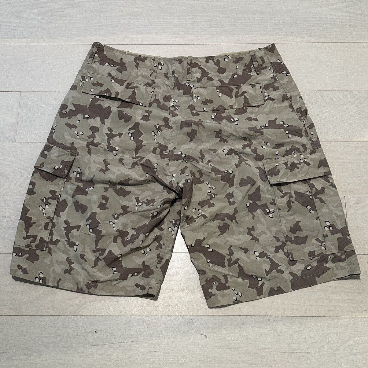Bape DESERT CAMO CARGO SHORTS Size US 34 / EU 50 - 2 Thumbnail