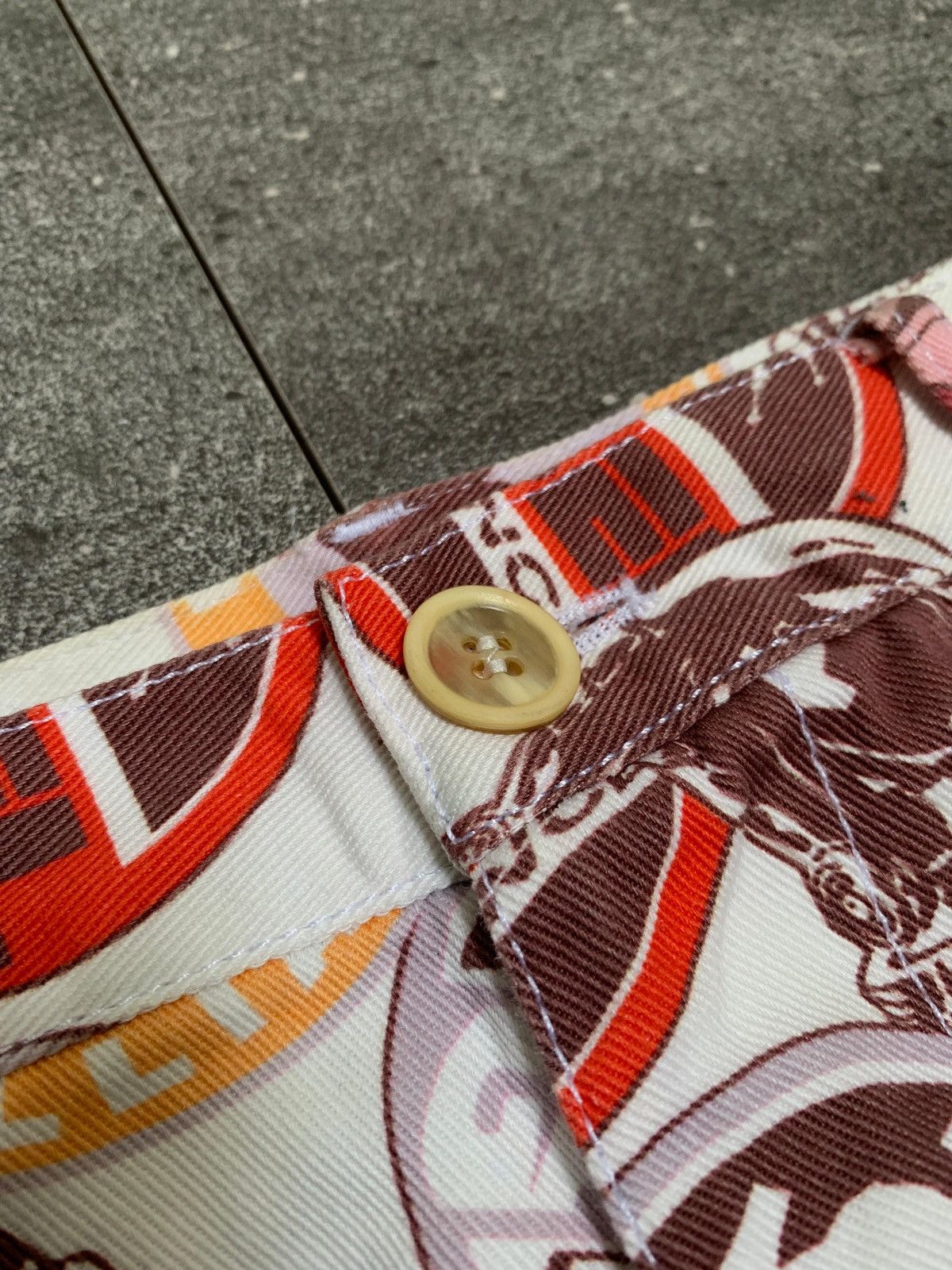 Comme des Garcons SHIRT × Star Wars Printed Graphic Pants Size US 32 / EU 48 - 9 Thumbnail
