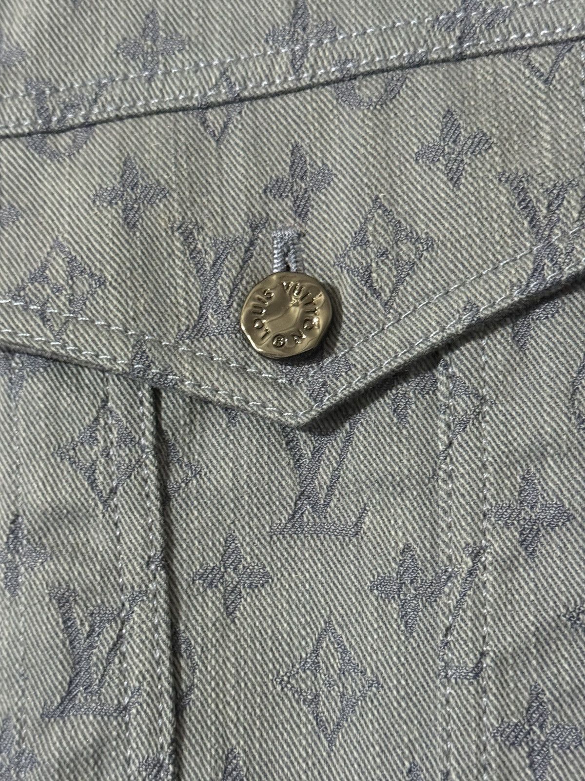 Louis Vuitton Louis Vuitton Blue Monogram Denim Jacket XL Size 56 Size US XL / EU 56 / 4 - 3 Thumbnail