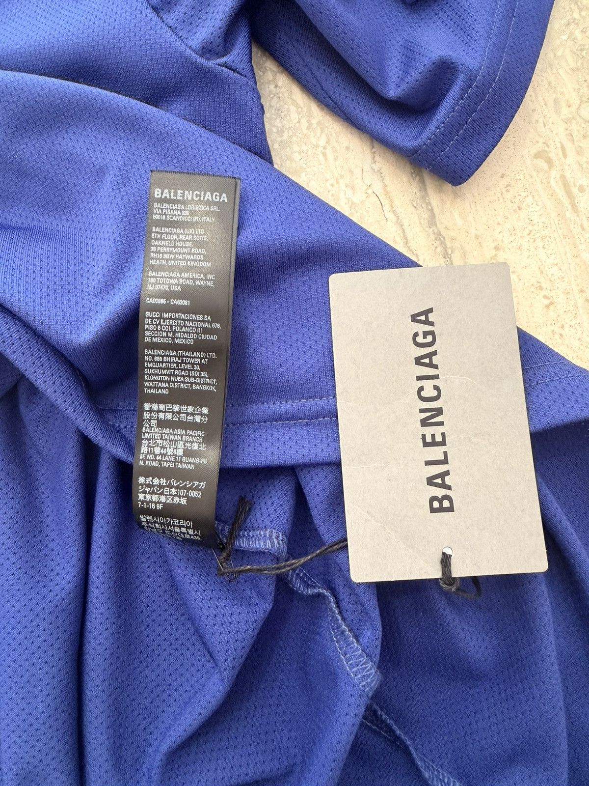Balenciaga Balenciaga Long Sleeve Technical Mesh Swim Tee Blue Size M Size US M / EU 48-50 / 2 - 11 Thumbnail