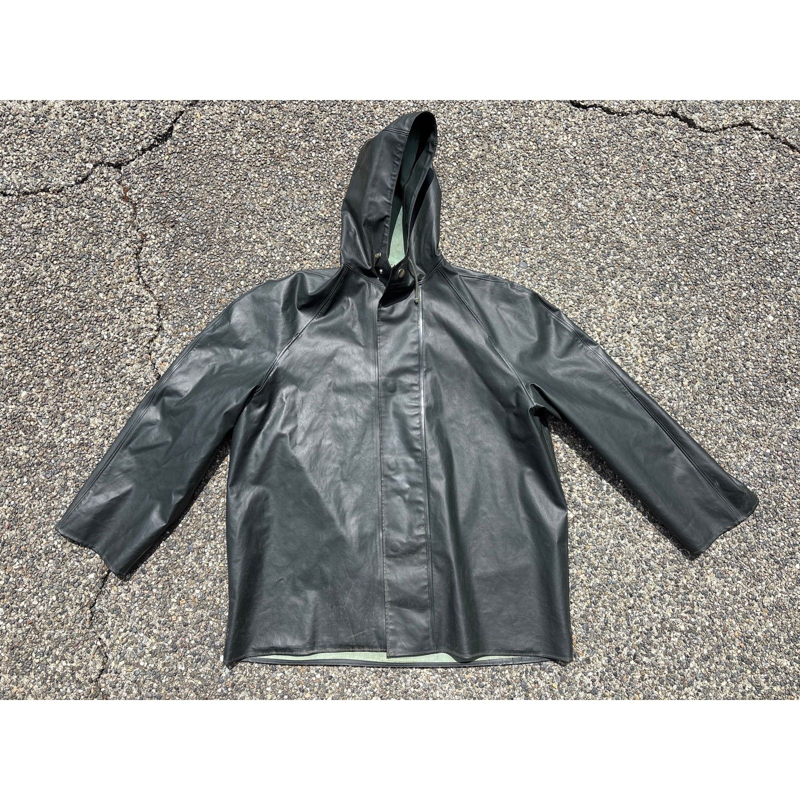 Helly Hansen VTG Helly Hansen Moss Norway P-363 Mens Large rain jacket Size US L / EU 52-54 / 3 - 1 Thumbnail