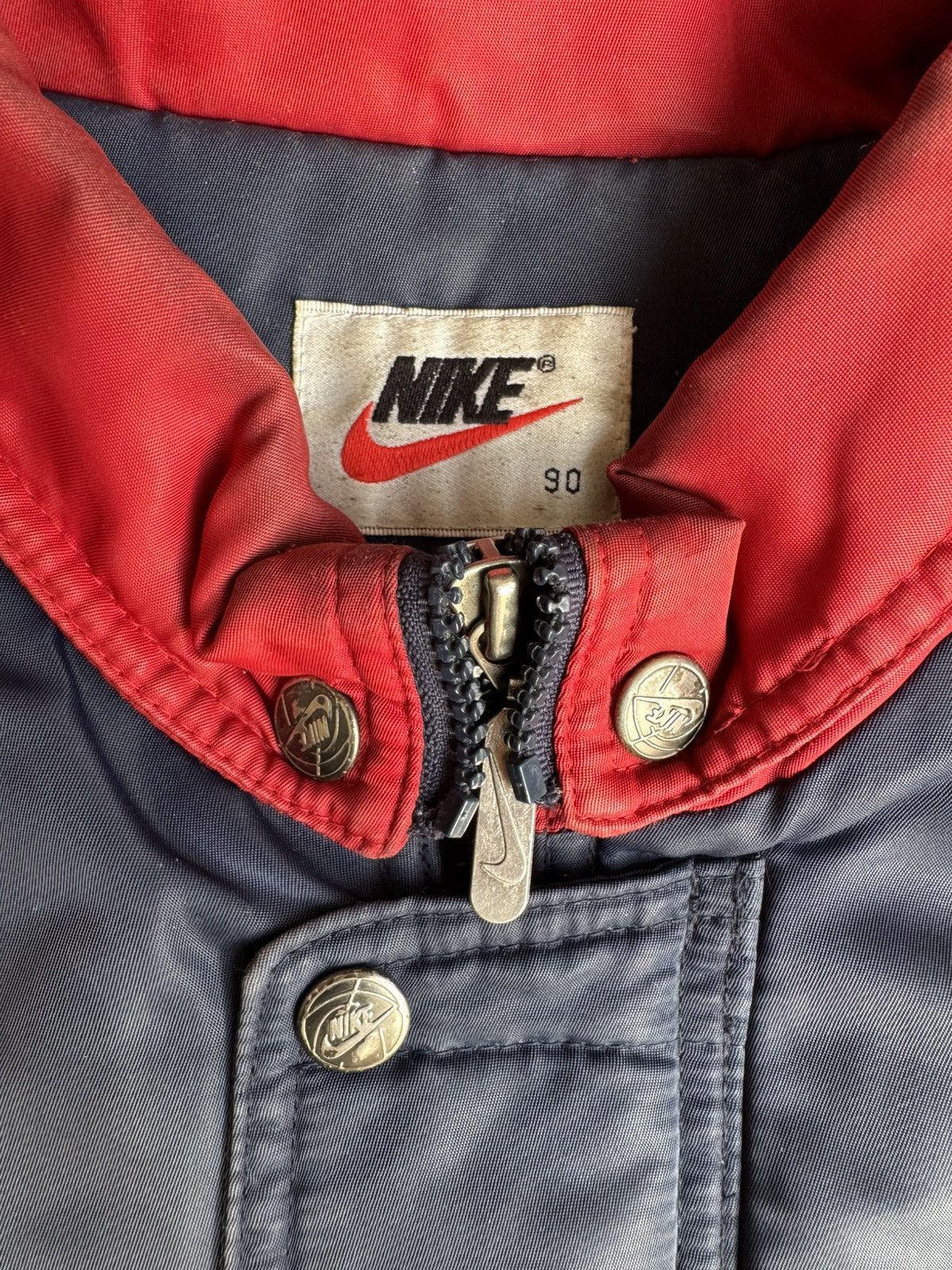 Nike VERY RARE VINTAGE JACKET NIKE BASKETBALL SPELL OUT Size US L / EU 52-54 / 3 - 8 Thumbnail