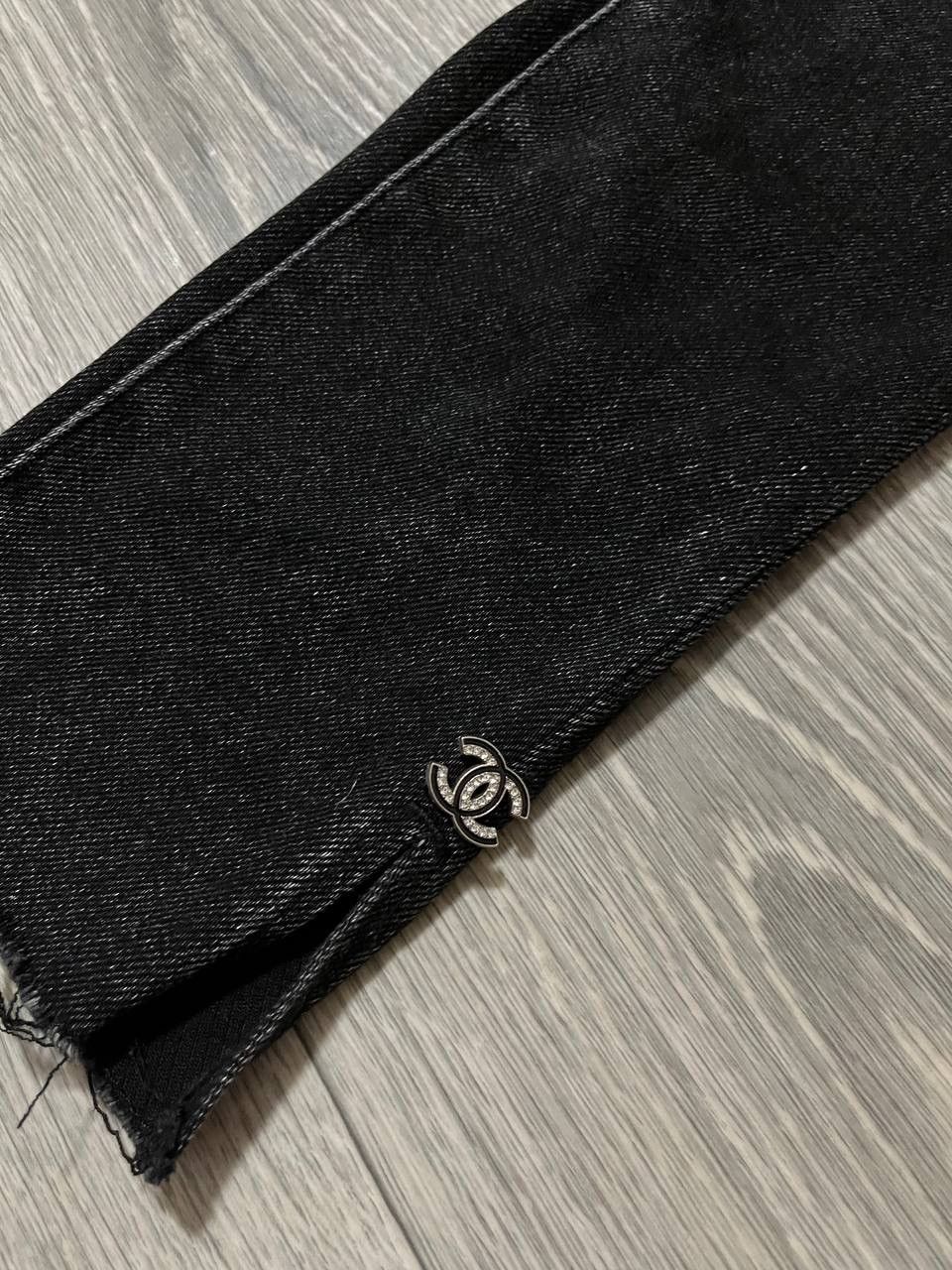 Chanel Chanel Jeans Mini Metal Logo Denim Distressed Slim Size 30" / US 8 / IT 44 - 4 Thumbnail