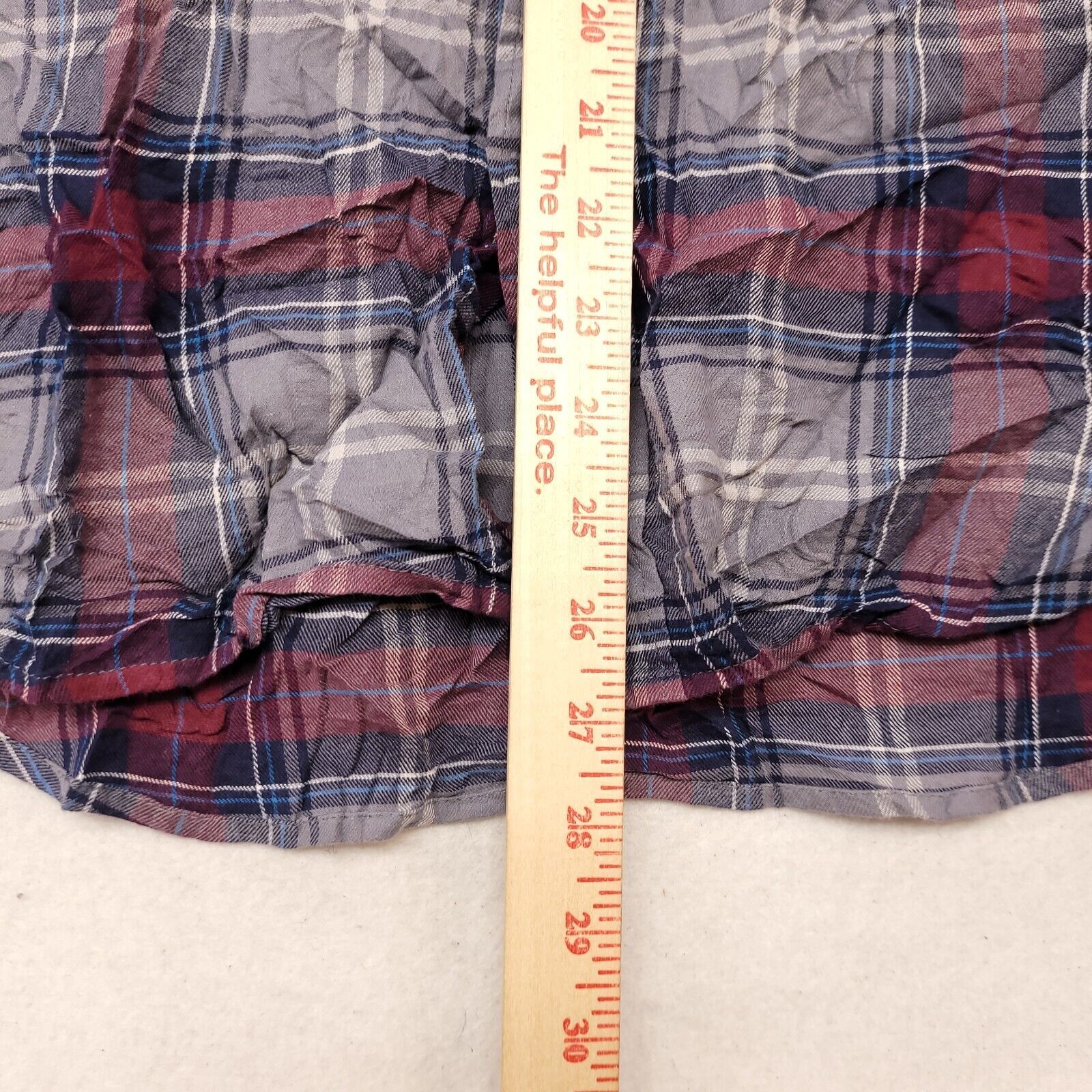 Old Navy Old Navy Tartan Flannel Shirt Mens Size Large Gray Blue Red Size US L / EU 52-54 / 3 - 8 Thumbnail
