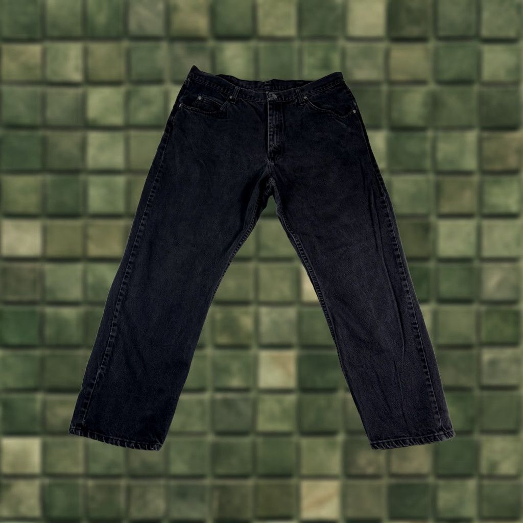 Wrangler VINTAGE Wrangler Regular Fit Black Denim Jeans 97601CB Mens Size 38 X 30 Wrangler Logo 5-Pocket Straight Mid Rise Cotton Denim USA Cowboy Jeans Mens Size US 38 / EU 54 - 1 Thumbnail