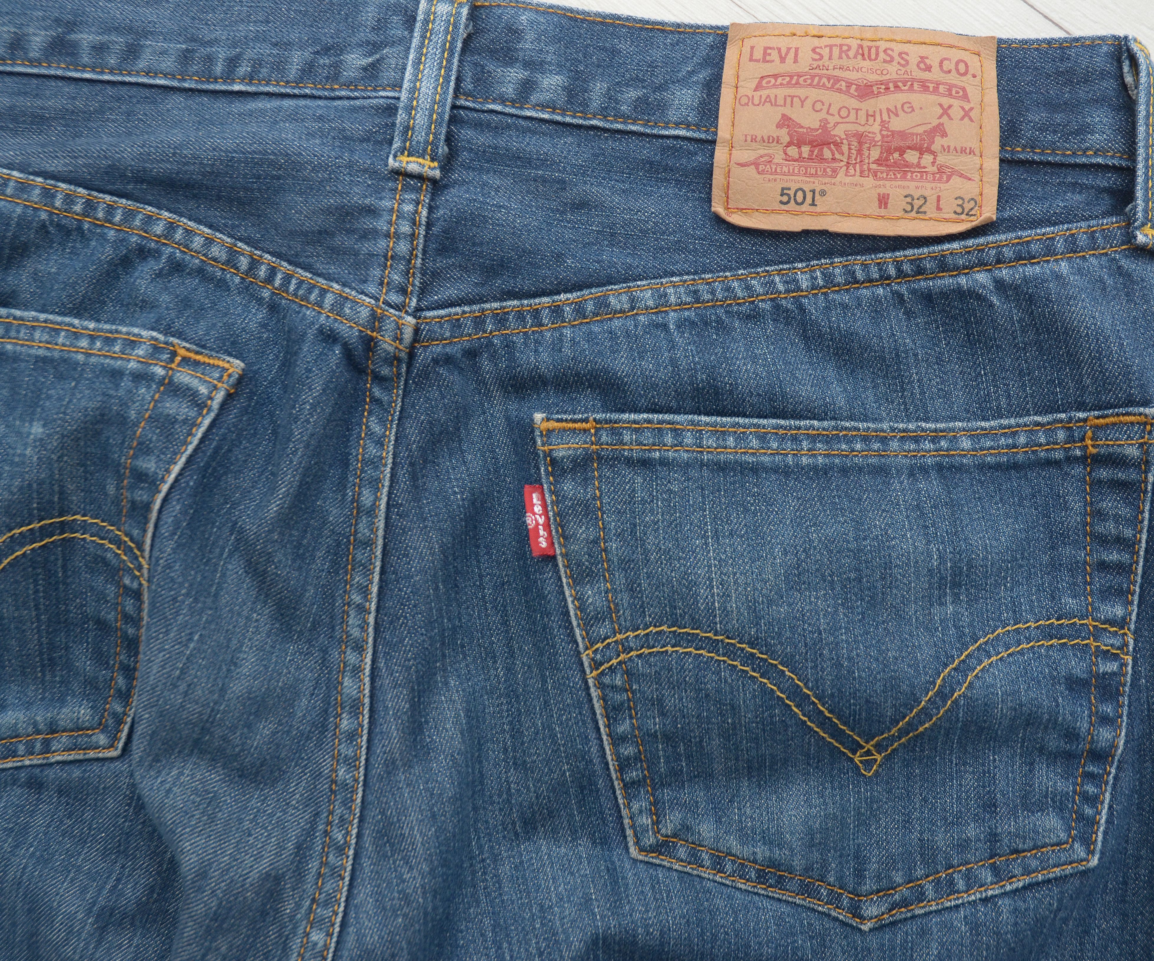Levi's × Levi's Vintage Clothing × Vintage Levi's 501 Vintage Light Wash Faded Denim Jeans w32 l32 Size US 32 / EU 48 - 9 Thumbnail