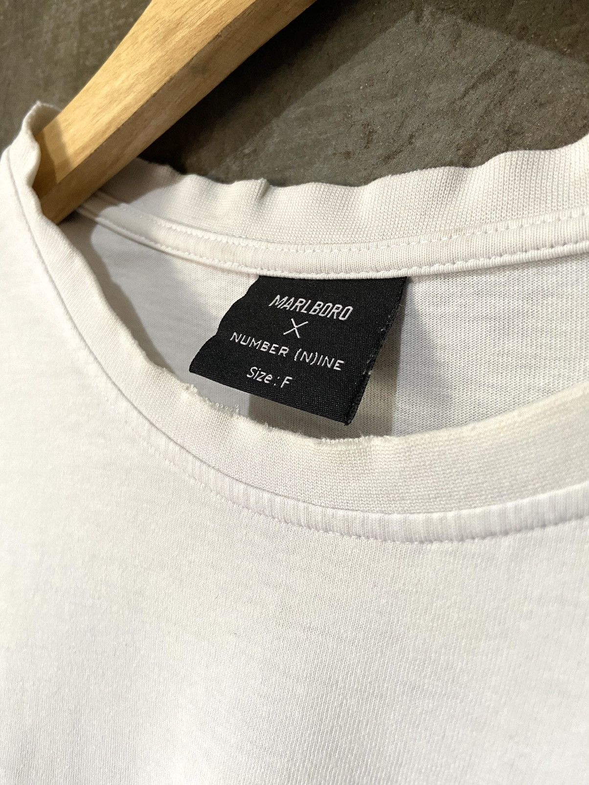 Number (N)ine Number Nine x Marlboro Shield Crest Tee Size US M / EU 48-50 / 2 - 5 Thumbnail