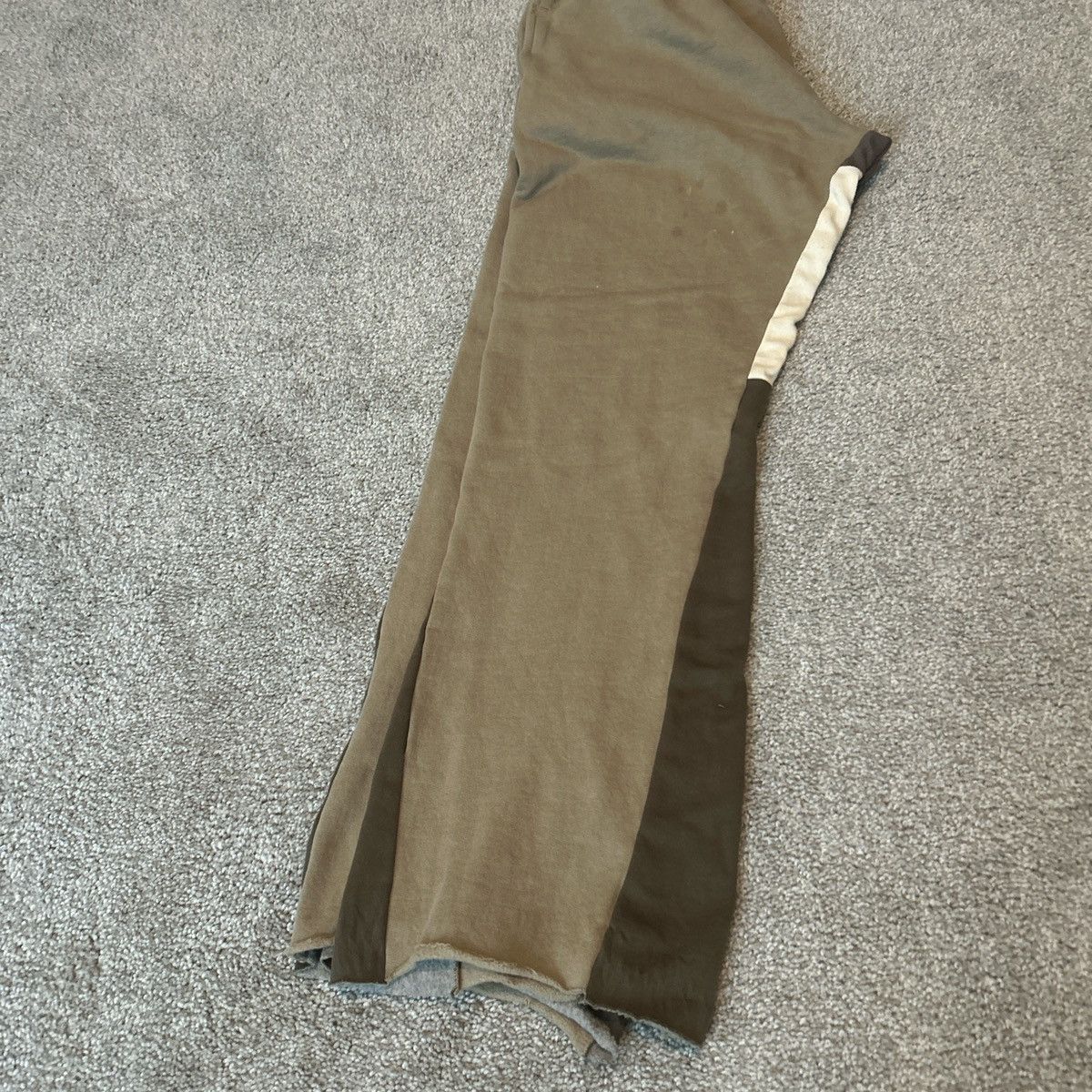 Other Brown and white wide leg flared sweatpants Size US 32 / EU 48 - 4 Thumbnail