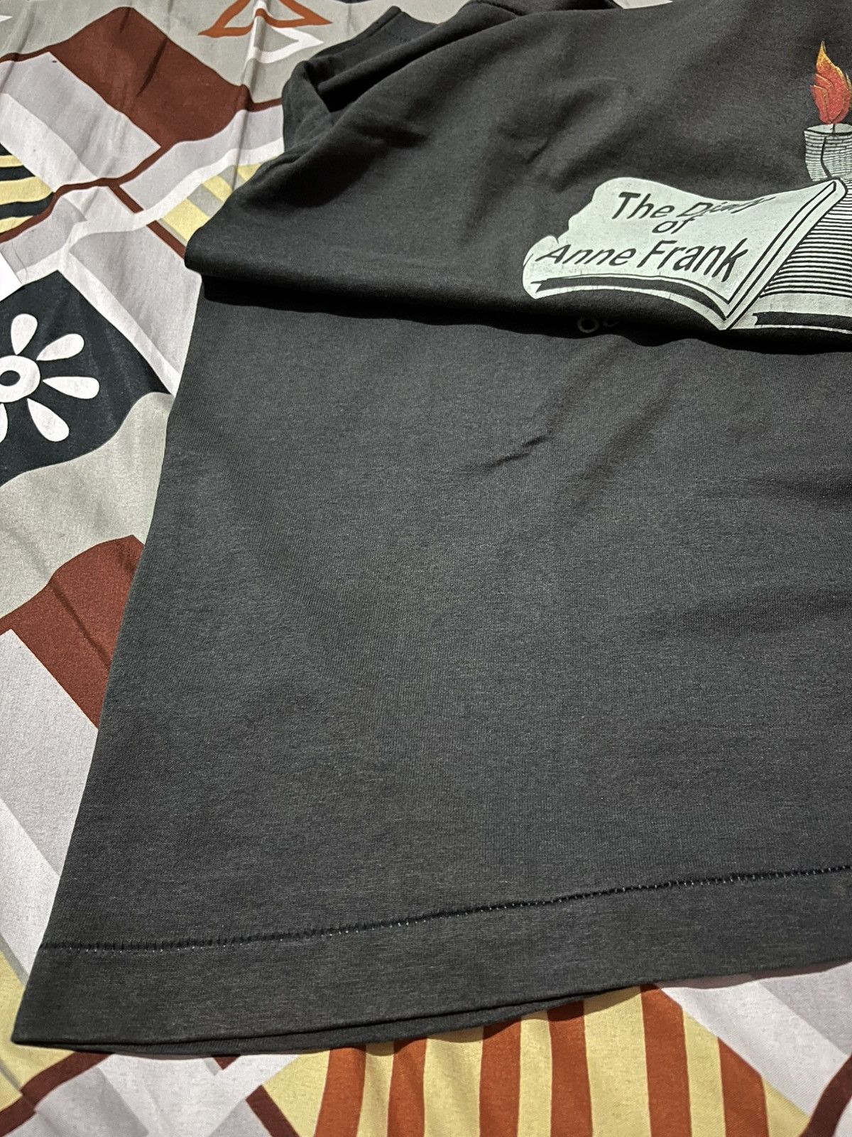 Vintage Sick🔥 Vintage Anne Frank Trash & Faded Tee Size US L / EU 52-54 / 3 - 15 Thumbnail