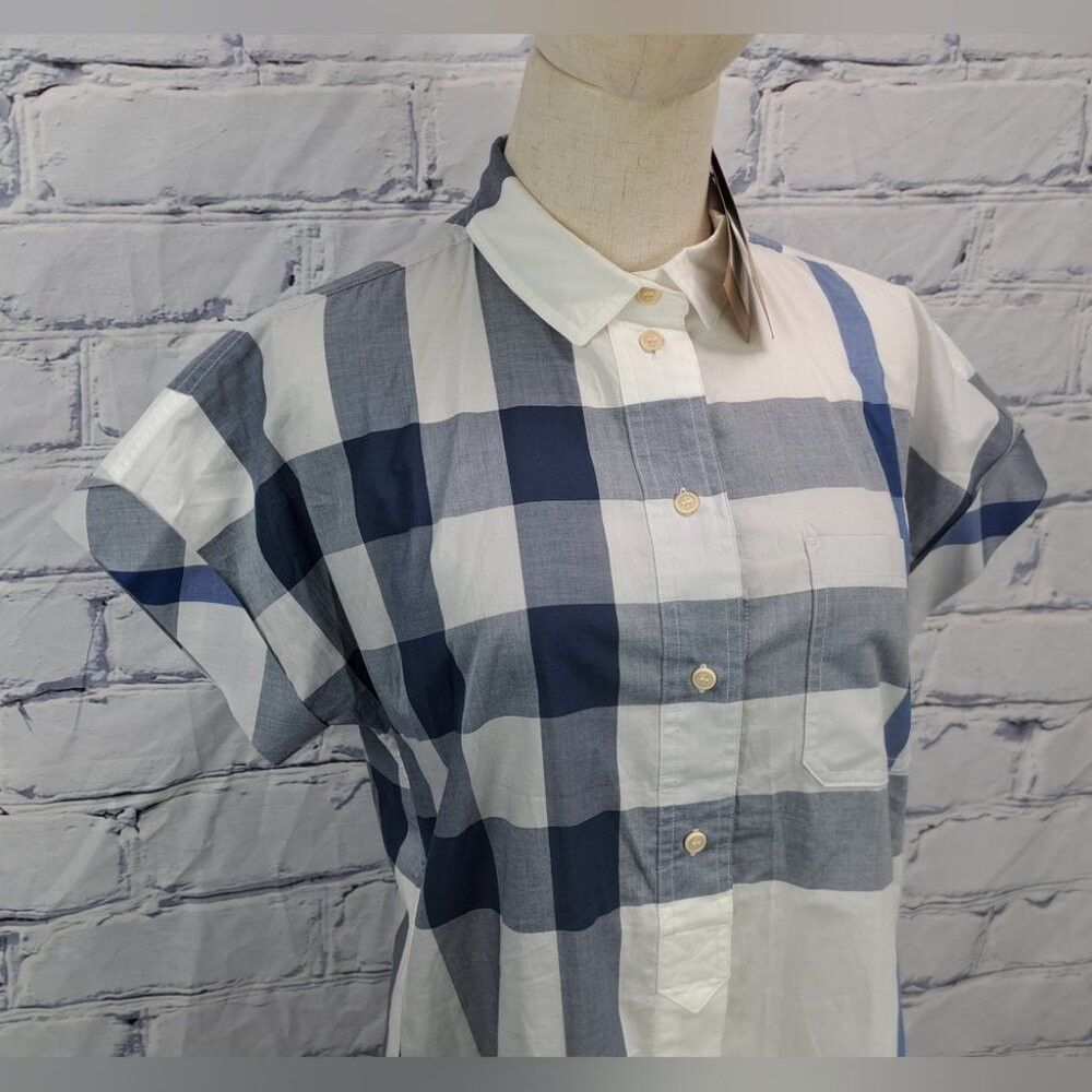 Burberry NWT Burberry Womens Button Down Shirt White Blue Check Shor Size S / US 4 / IT 40 - 2 Thumbnail