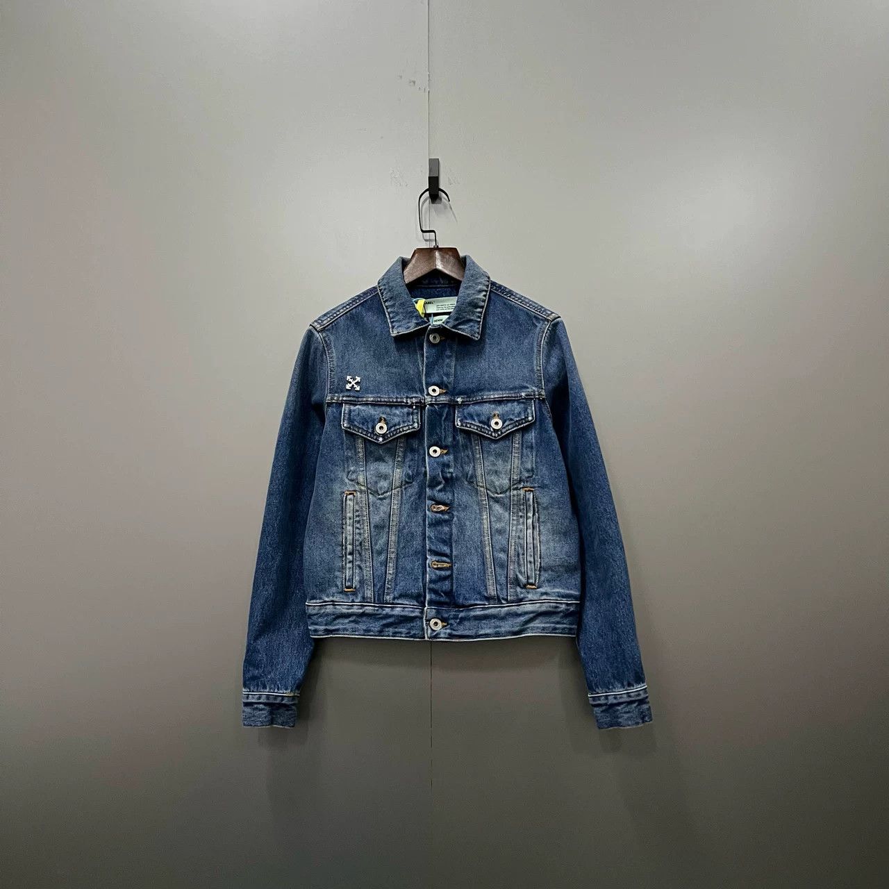 Off-White OFF-WHITE Blue Denim Jacket Size XS / US 0-2 / IT 36-38 - 1 Thumbnail