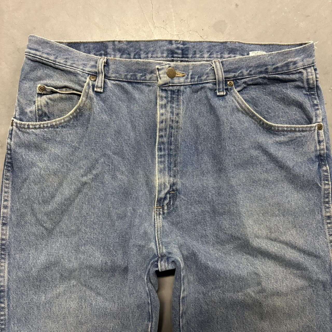 Vintage Crazy Vintage Y2K/2000s Baggy Medium Blue Wash Skater Workwear Denim Jeans! Size US 38 / EU 54 - 4 Thumbnail