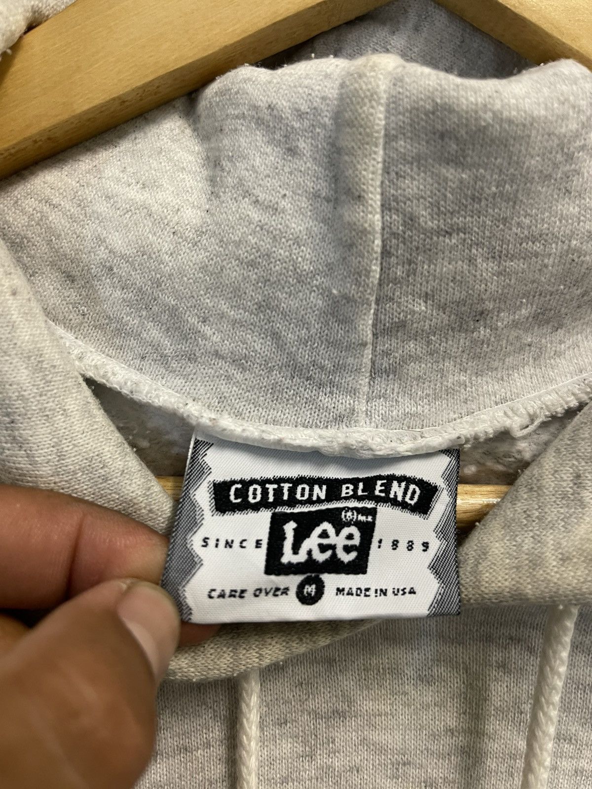 Lee Vintage 90s Lee big Logo Hoodies Size US M / EU 48-50 / 2 - 7 Thumbnail