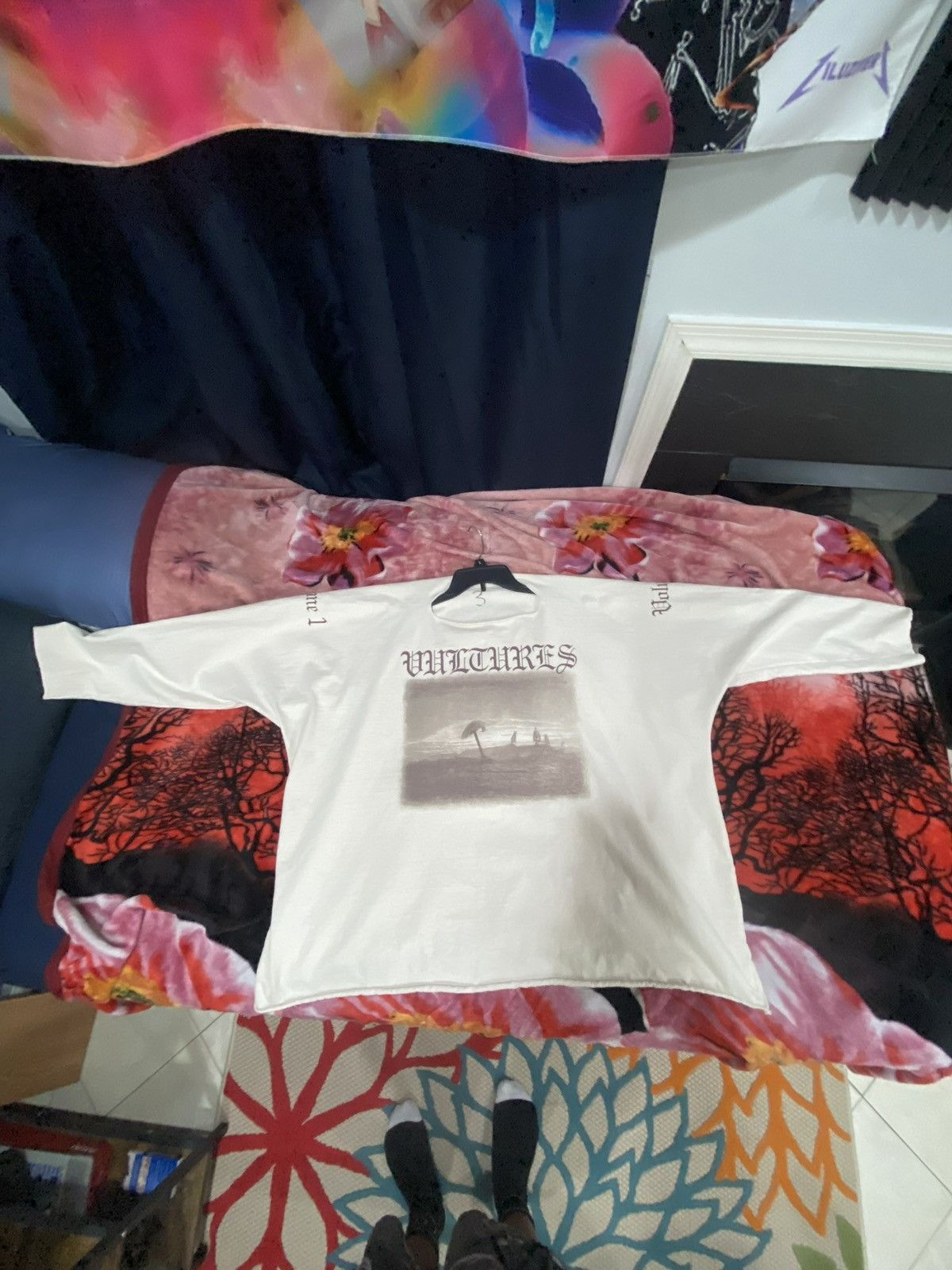 Yeezy Yeezy YZY Vultures Vol. 1 Long Sleeve Shirt White Size 3 Size US L / EU 52-54 / 3 - 1 Thumbnail