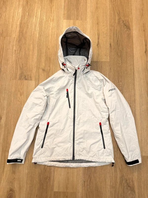 Musto Musto Corsica 2.0 Sardinia size 12 L Sailing Jacket Size L / US 10 / IT 46 - 1 Thumbnail