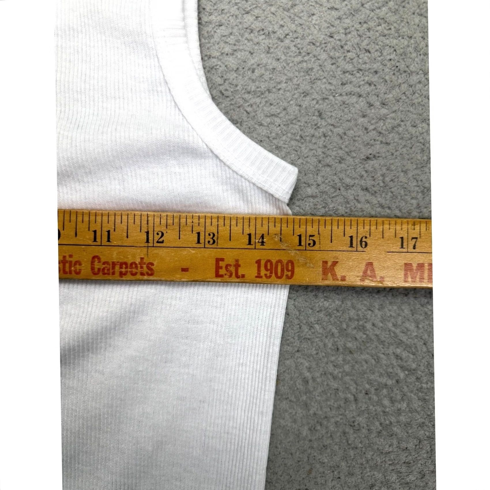 Spyder Spyder Shirt Tank Top Mens M White Ribbed Undershirt Sleeveless Crew Neck Logo Cotton Blend EUC Size US M / EU 48-50 / 2 - 6 Thumbnail