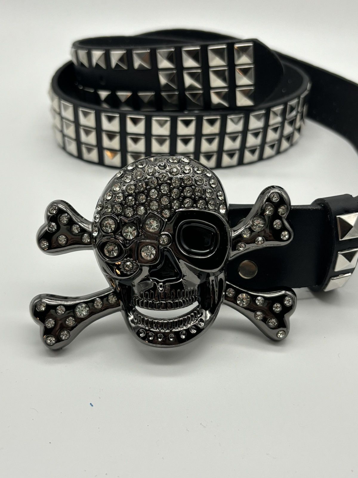 Japanese Brand Rhinestone Skull Studded Belt Size 36 - 2 Thumbnail