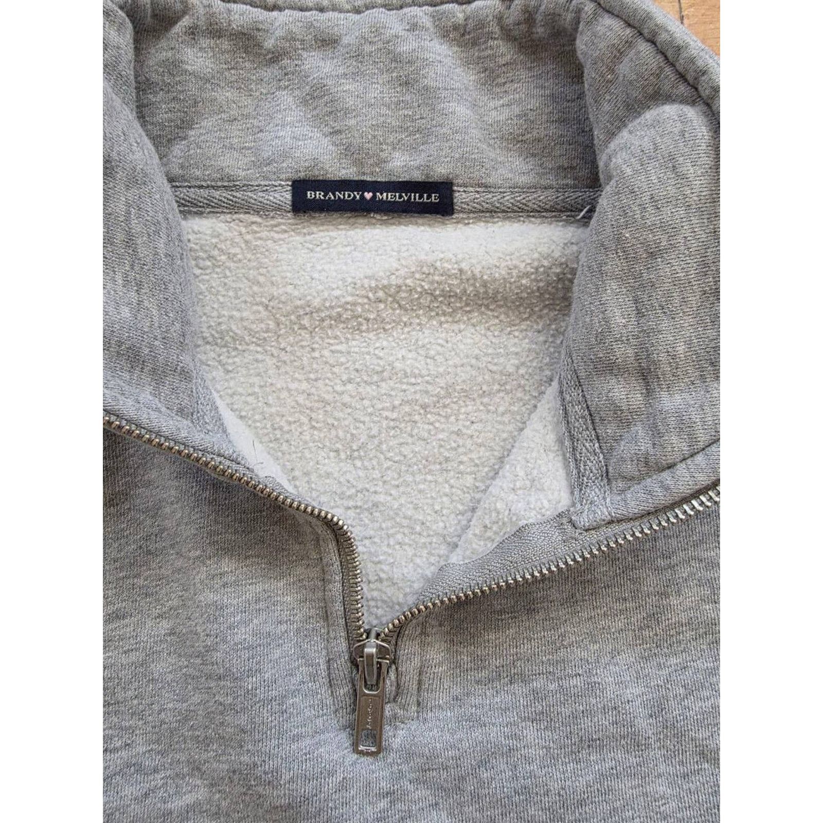 Brandy Melville Brandy Melville Thermal Y2K Pullover Sweatshirt S A001305 Size S / US 4 / IT 40 - 6 Thumbnail