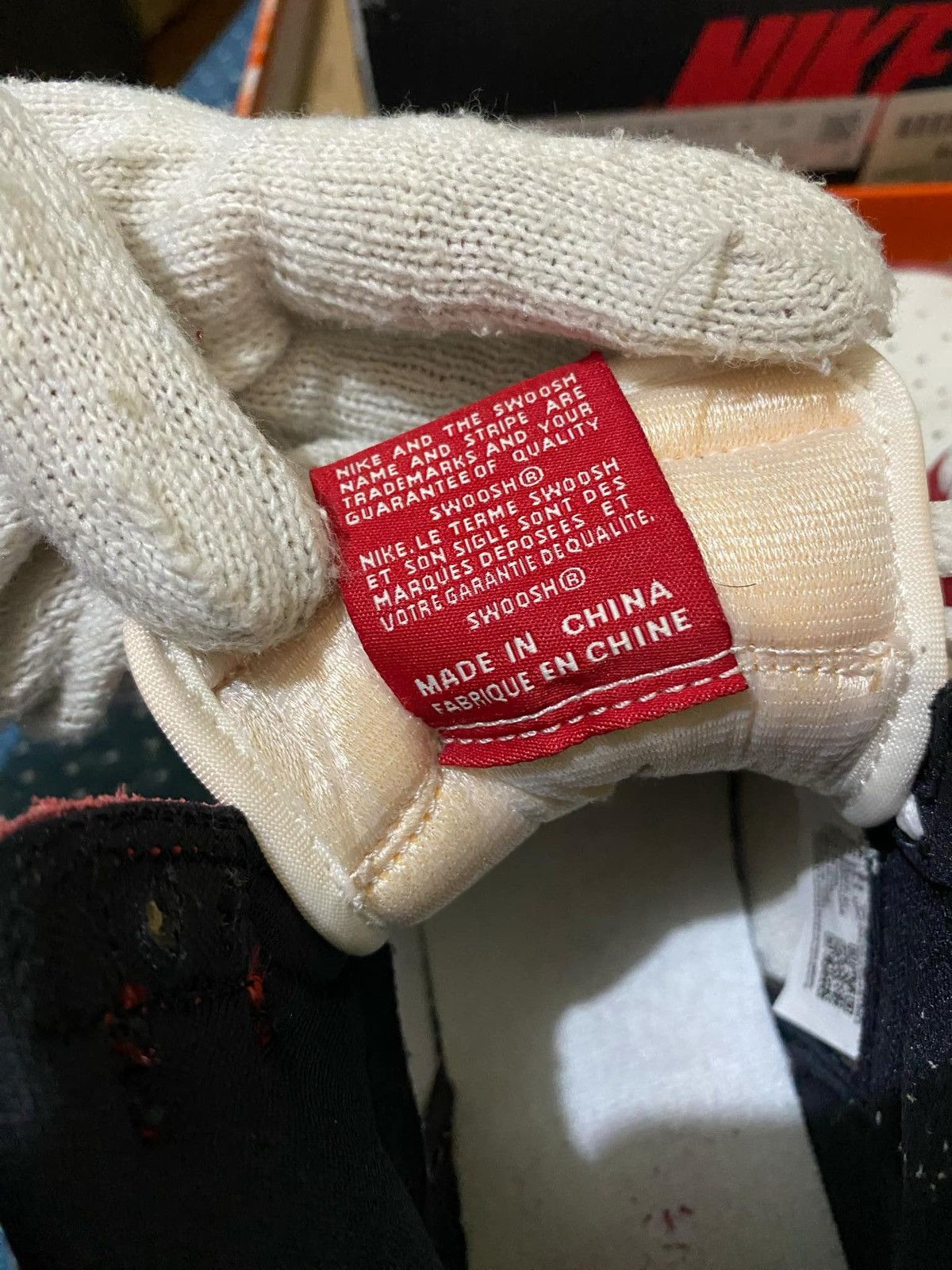 Jordan Brand × Nike Air Jordan 1 Lost And Found Size US 7 / EU 40 - 10 Thumbnail