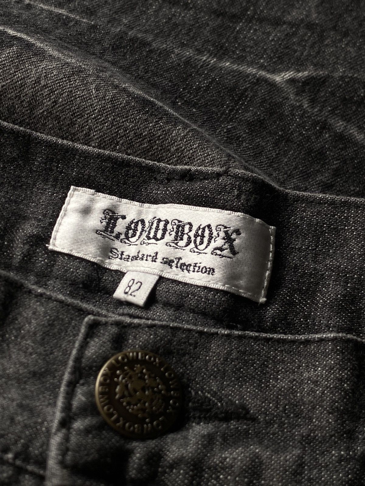 Japanese Brand STUDDED JAPANESE LOWBOX RUSTY BLACK GRAY DENIM Size US 31 - 7 Thumbnail