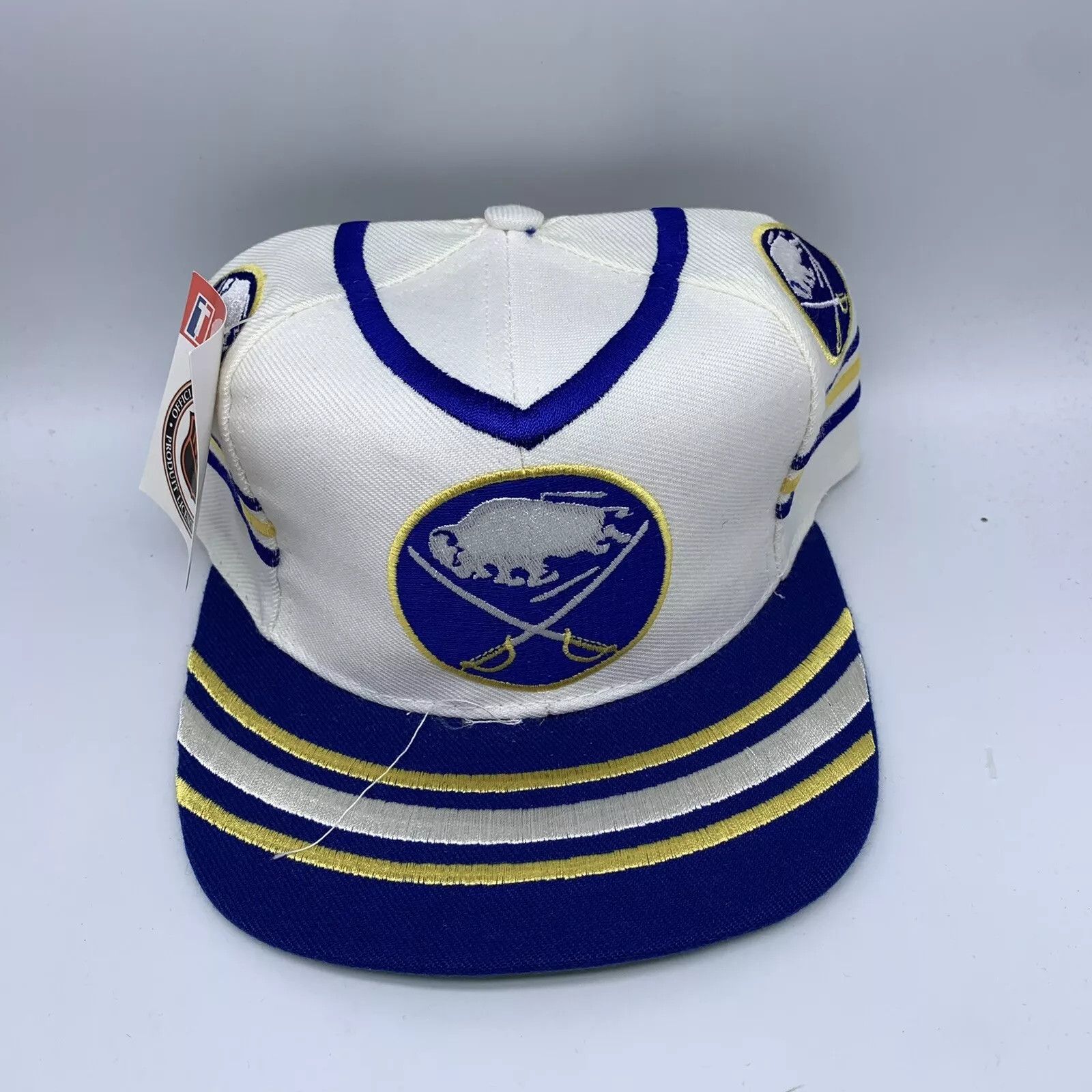 NHL × Twins Enterprise Inc. × Vintage Vintage Buffalo Sabres Jersey ...
