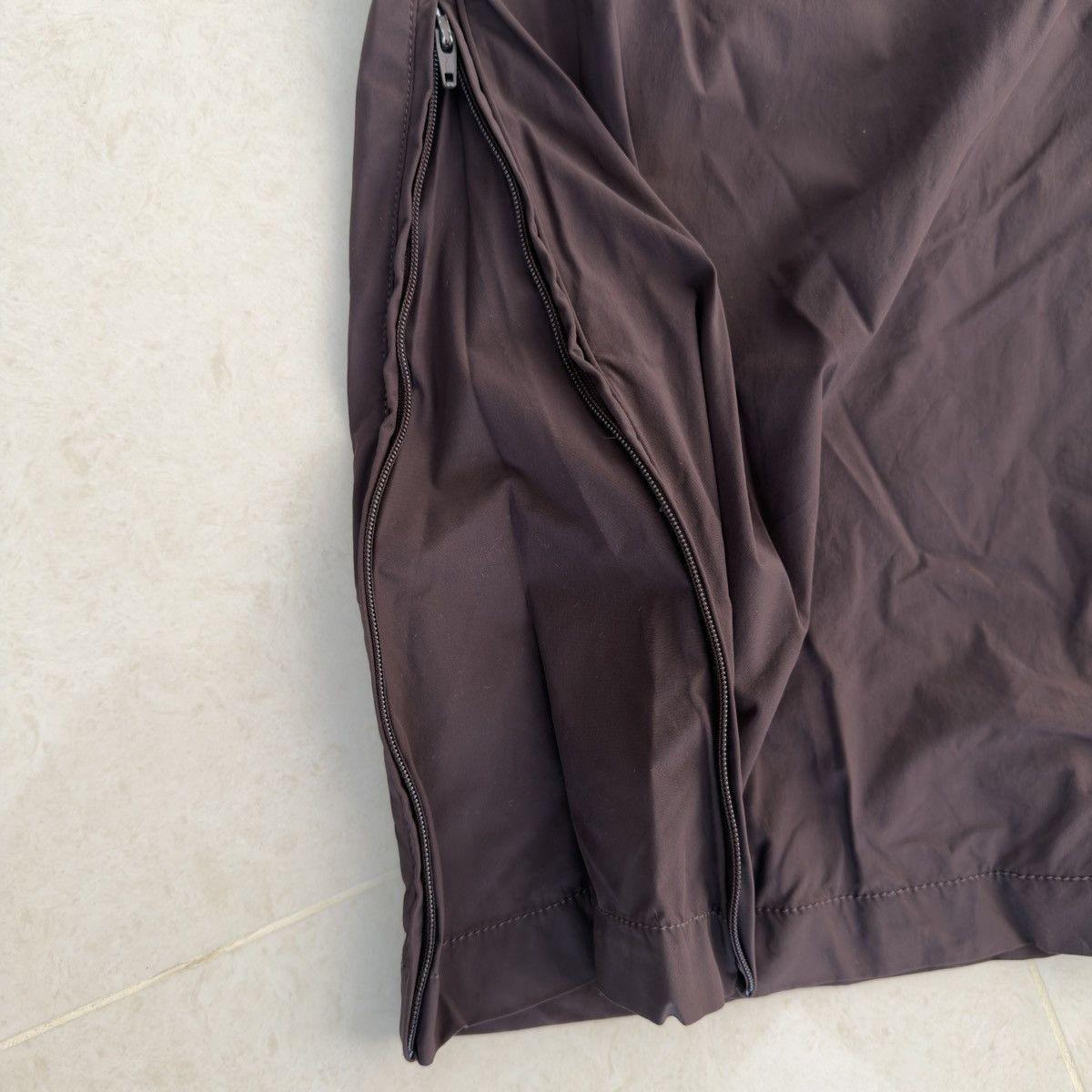 Nike Nike Skims Track Pants Burgundy Large 🚫READ DESCRIPTION🚫 Size US 34 / EU 50 - 11 Thumbnail