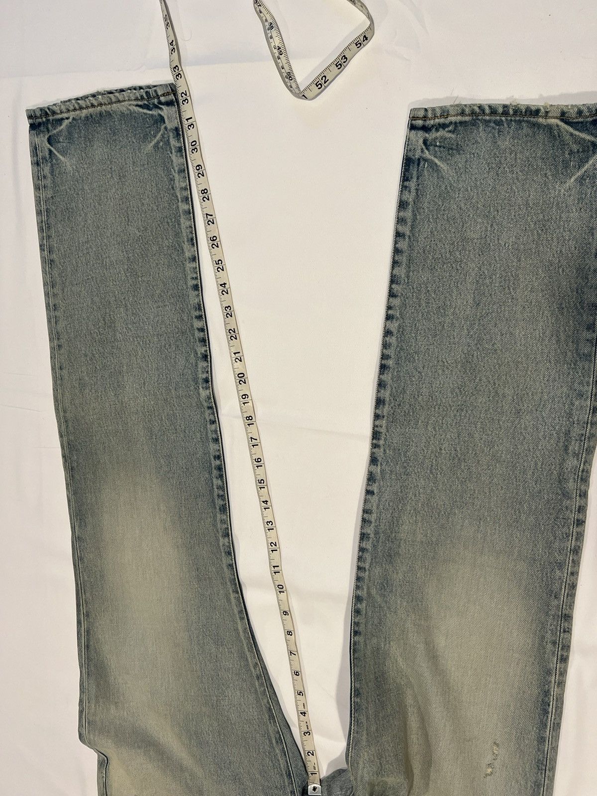 Saint Laurent Paris Saint Laurent men’s ripped blue jeans. 36. $890 Size US 36 / EU 52 - 4 Thumbnail