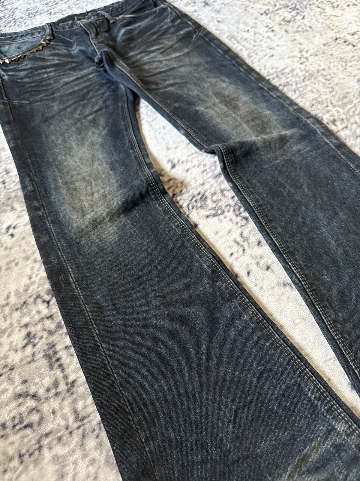 GOSTAR DE FUGA Fuga Japan Shadow Wash Coated Claw Mark Flared Jeans Size US 30 / EU 46 - 7 Thumbnail