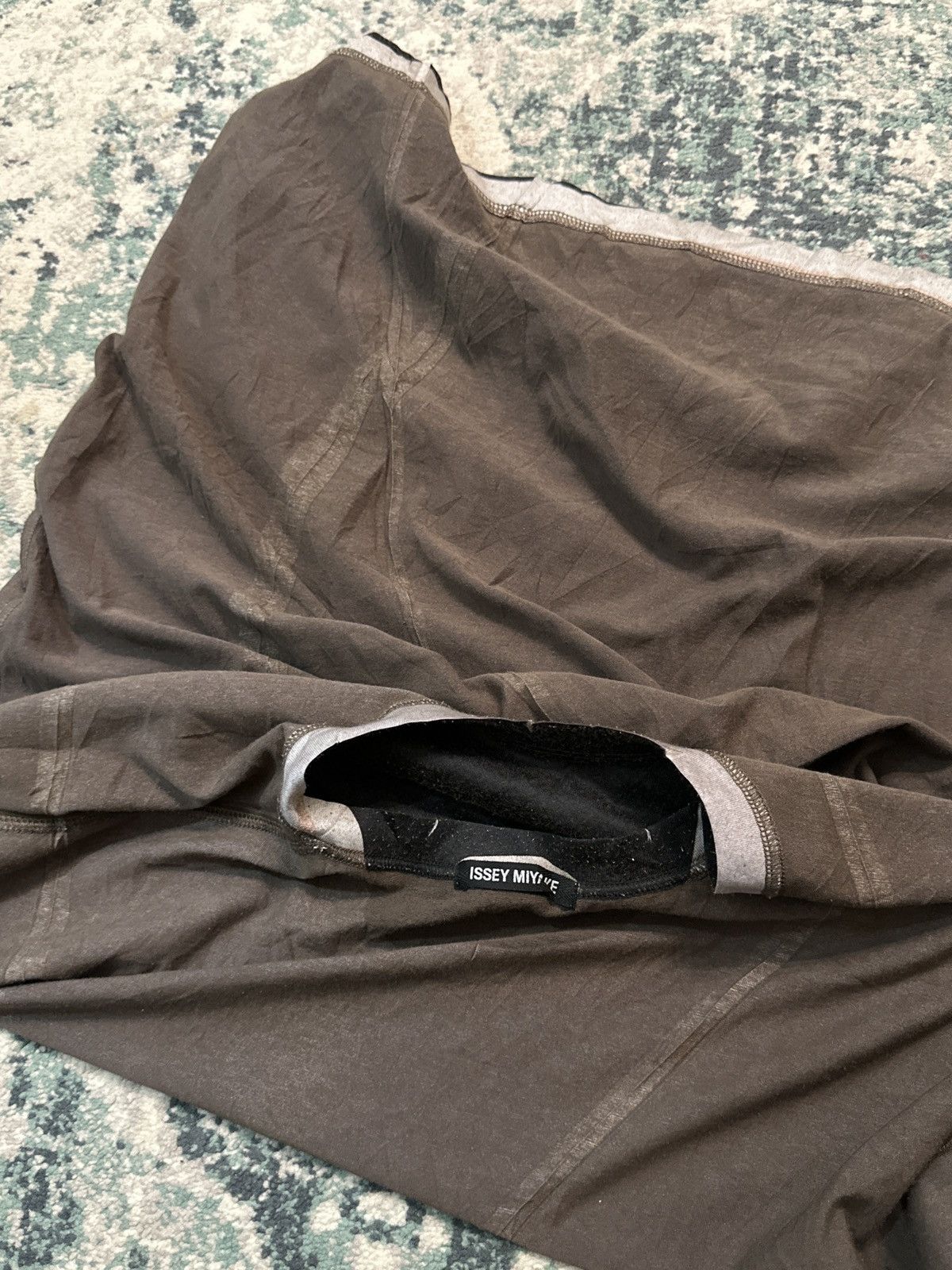 Issey Miyake SS04 Issey Miyake Curved Tape Line T-Shirt Size US M / EU 48-50 / 2 - 12 Thumbnail