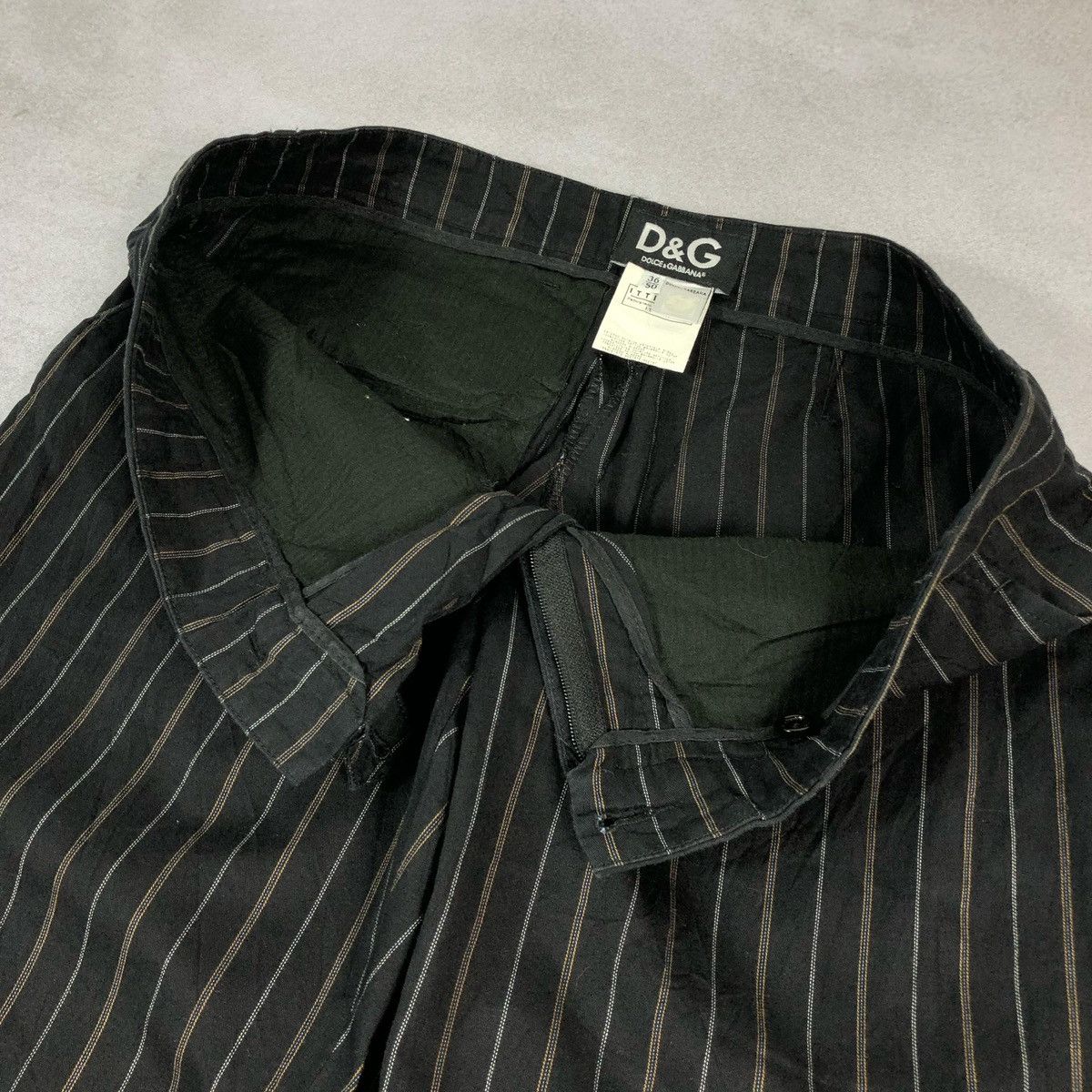 Dolce & Gabbana FINAL DROP!! Dolce & Gabbana Black Stripe pants Size US 33 - 4 Thumbnail