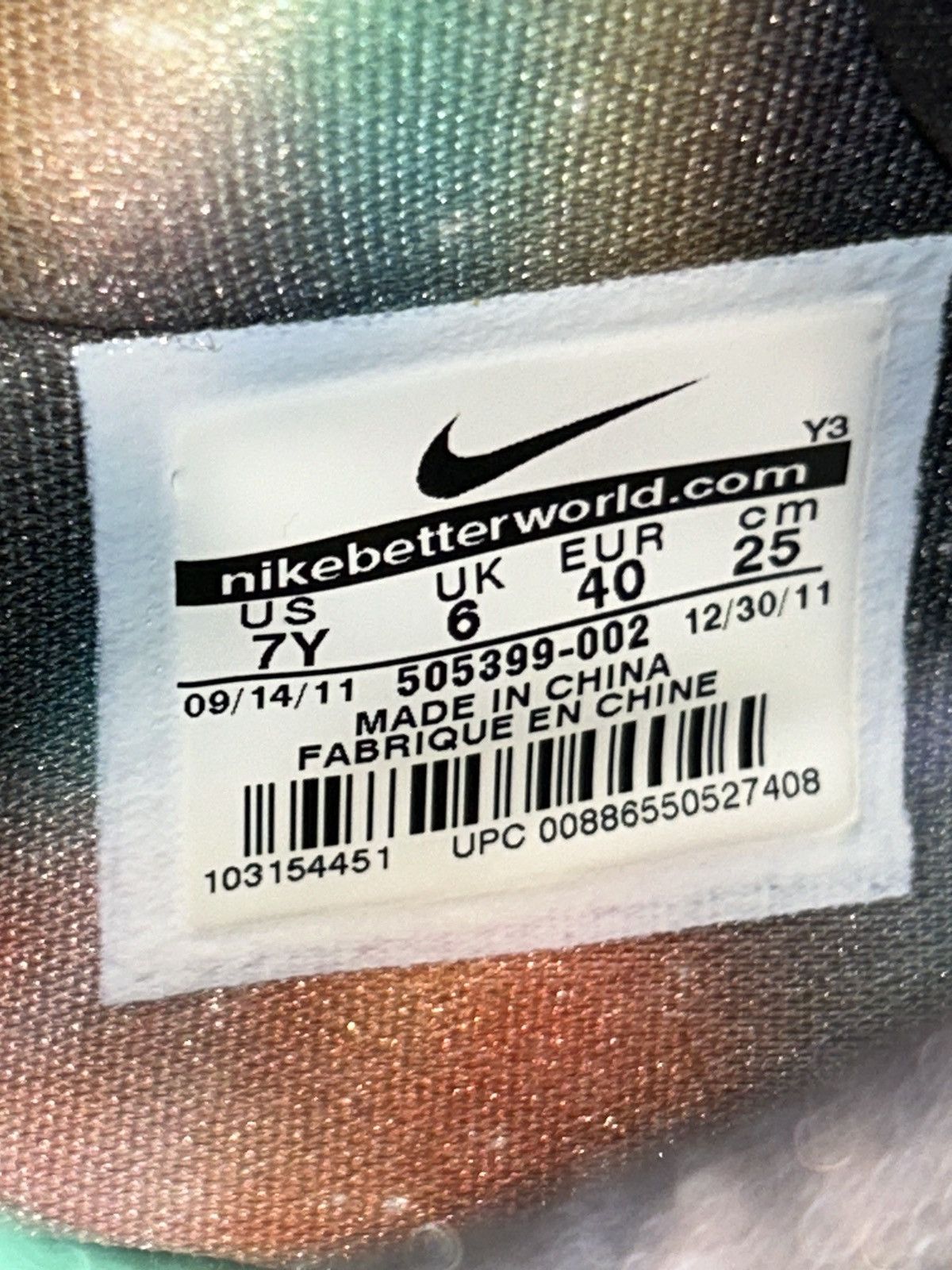 Nike Nike Kobe 7 Galaxy (GS) 505399-002 size 7y Size US 7 / EU 40 - 11 Thumbnail