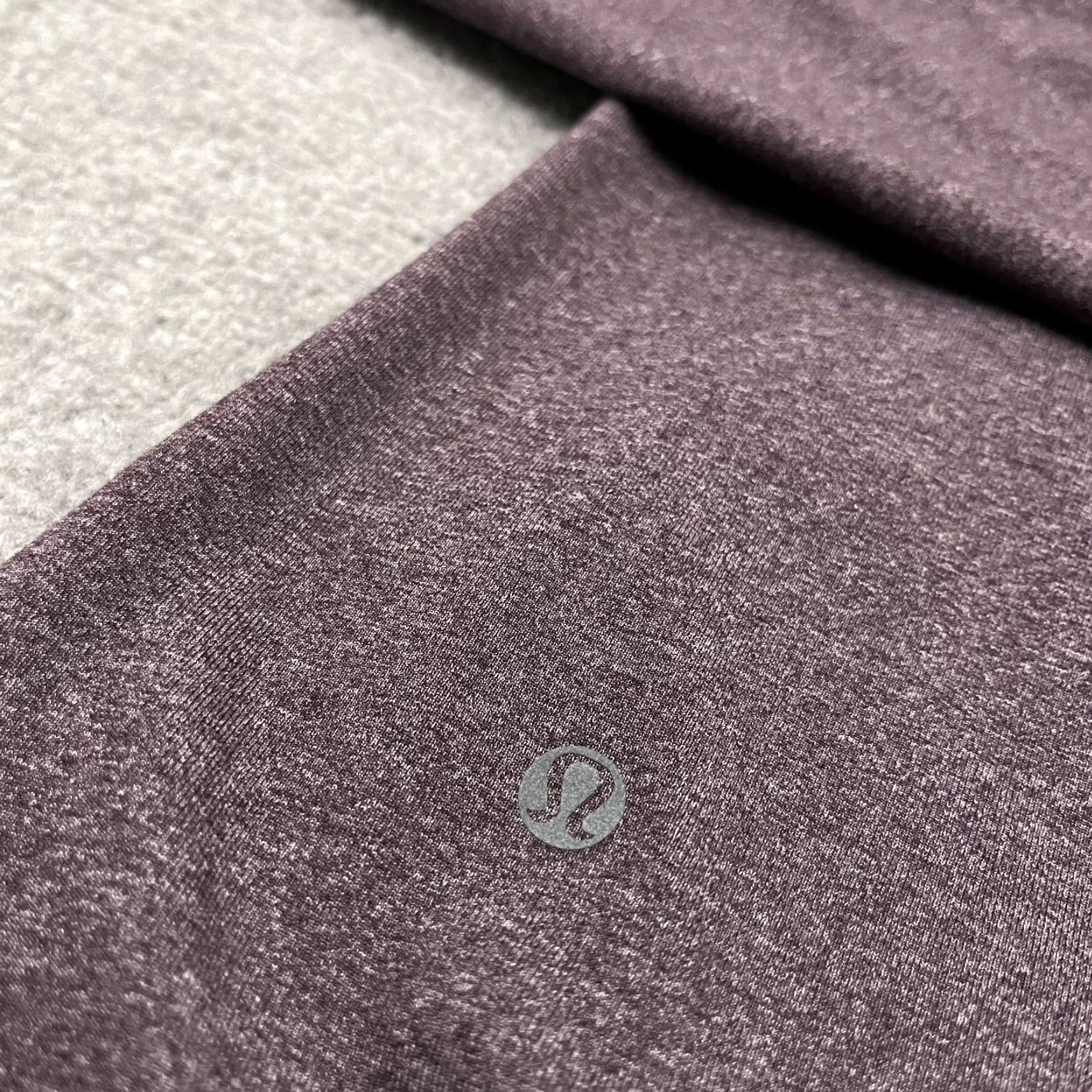 Lululemon Lululemon Jacket Mens L Heather Black Cherry Full Zip - Regular, Lightweight, Breathable, Pockets, Stand-Up Collar, Activewear, Pre Owned, Black Size US L / EU 52-54 / 3 - 3 Thumbnail
