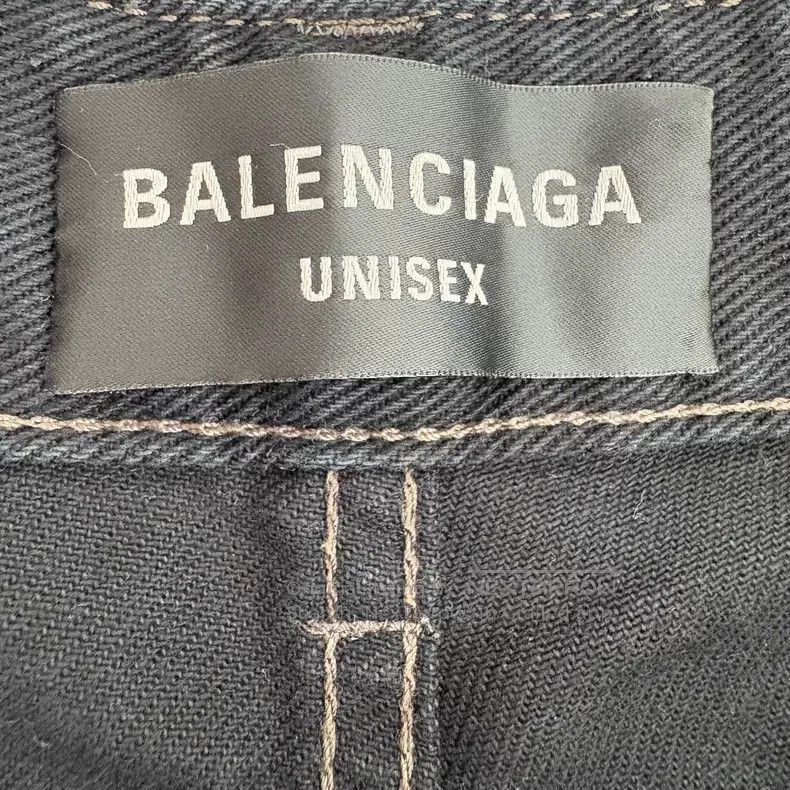 Balenciaga Balenciaga size S Straight Leg Destroyed Denim Pants Size US 28 / EU 44 - 3 Thumbnail