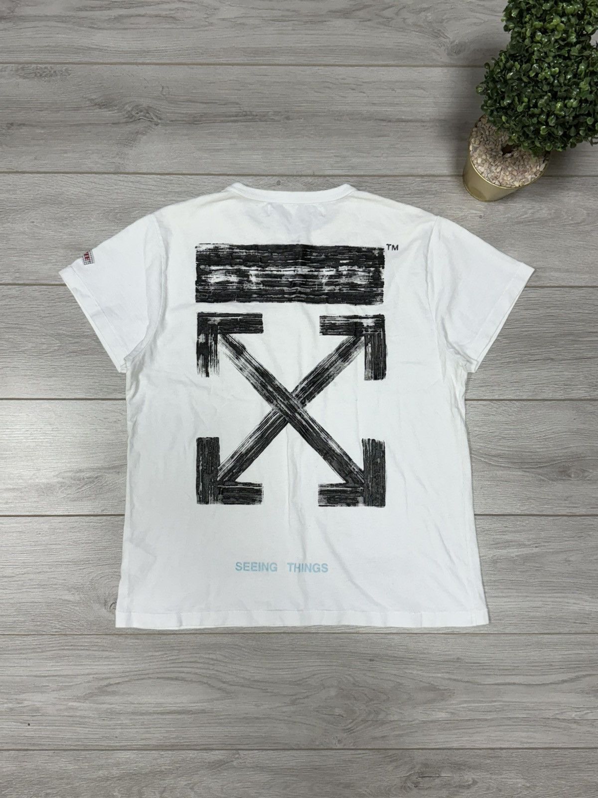 Off-White 🔥"Seeing Things" Off-White brushed tee Oversized Size US M / EU 48-50 / 2 - 1 Thumbnail
