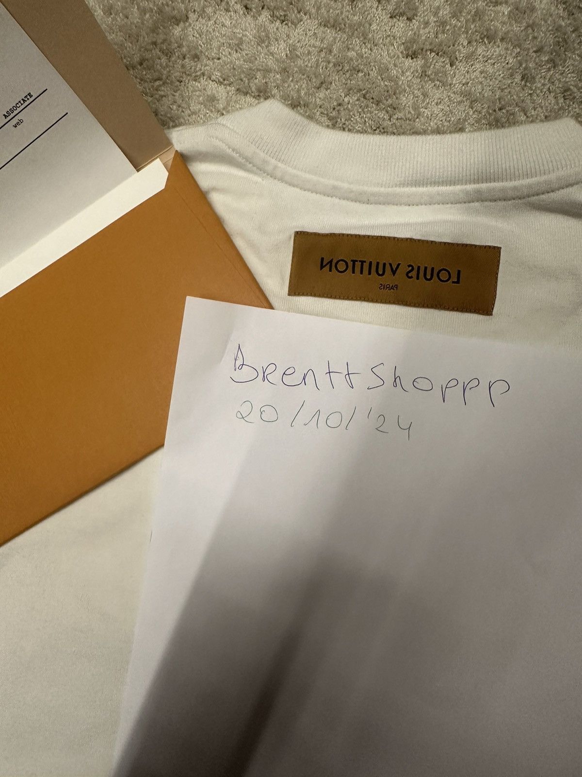 Designer × Louis Vuitton × Rainbow LV SS 23 Rainbow T-Shirt / Size S Size US S / EU 44-46 / 1 - 10 Thumbnail