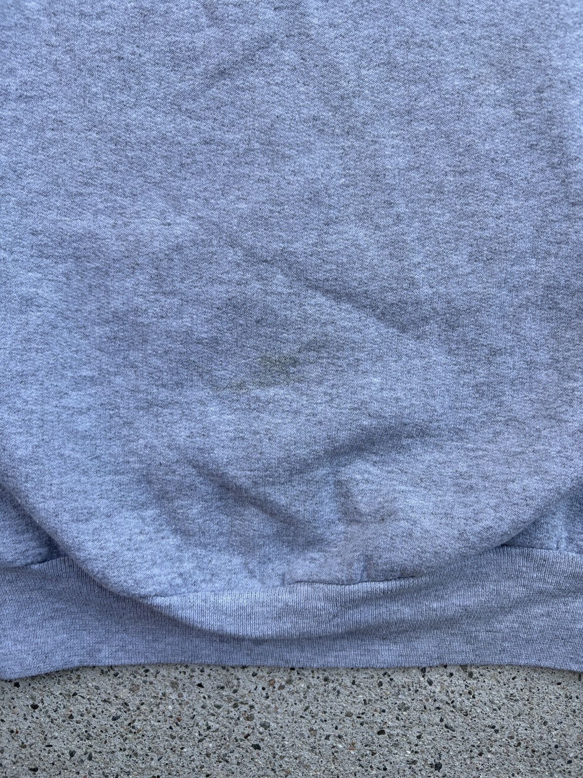 Disney 2000s Mickey Mouse Disneyland Hanes Grey Crewneck Sweatshirt Size US M / EU 48-50 / 2 - 8 Thumbnail