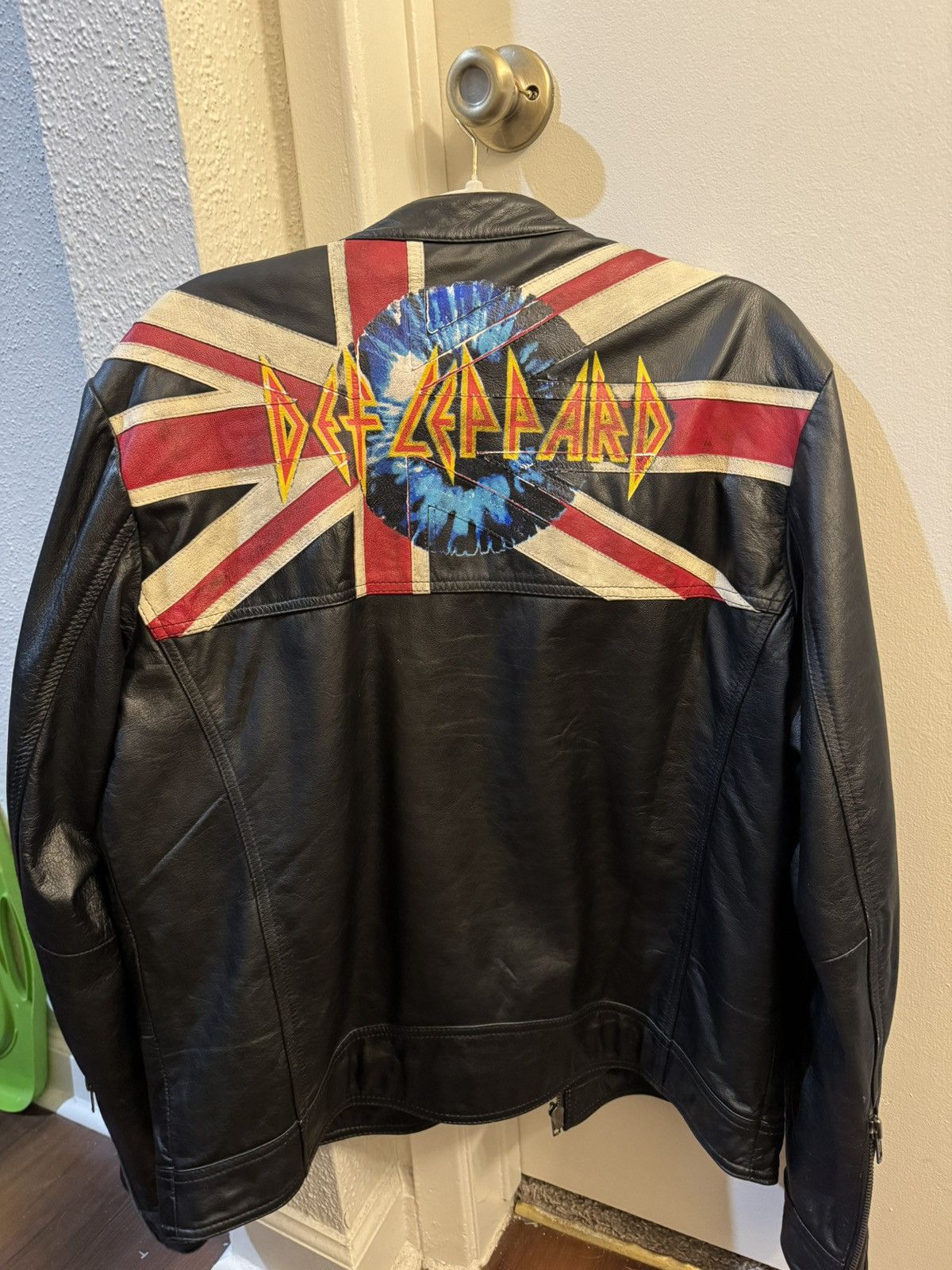 Wilsons Leather Wilson’s Leather Def Leppard Black Leather Biker Jacket Size US L / EU 52-54 / 3 - 1 Thumbnail