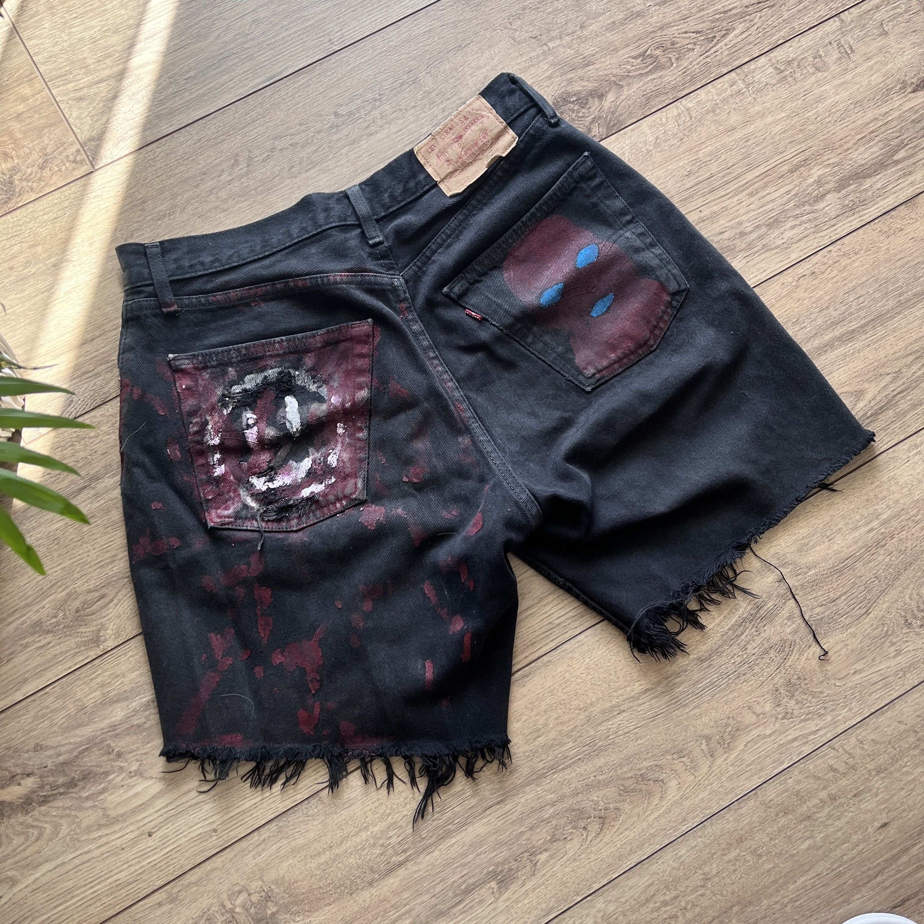 Levi's × Vintage Vintage y2k washed distressed custom Levis denim shorts Size US 33 - 2 Thumbnail